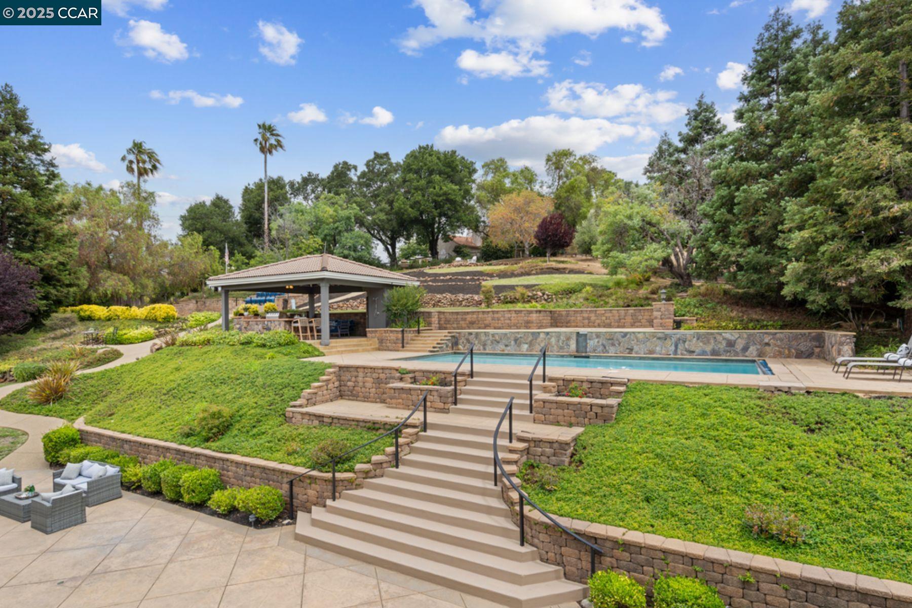 Detail Gallery Image 50 of 60 For 825 Bertram St, Walnut Creek,  CA 94598 - 5 Beds | 3 Baths