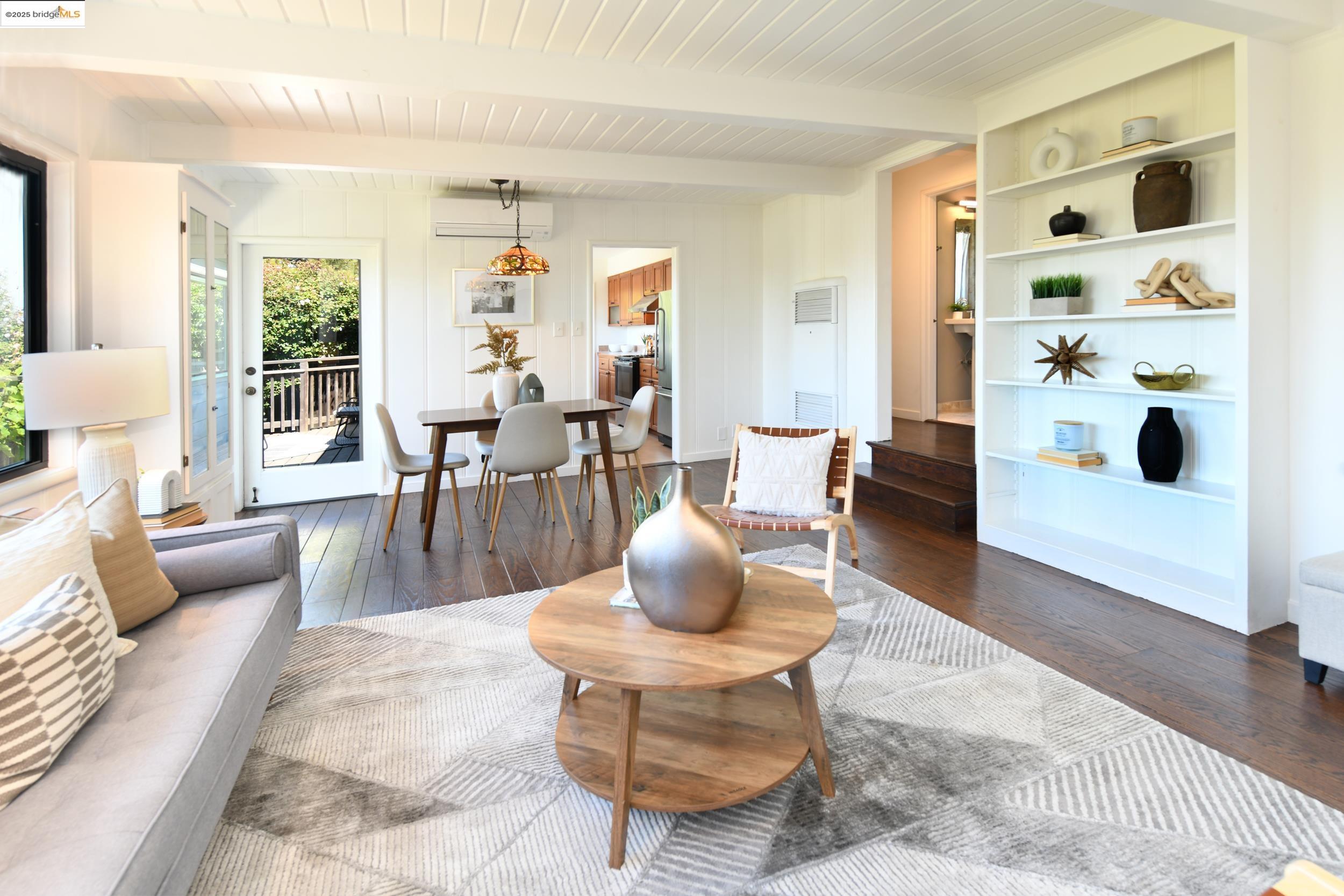 Detail Gallery Image 22 of 54 For 830 Creston, Berkeley,  CA 94708 - 3 Beds | 2 Baths
