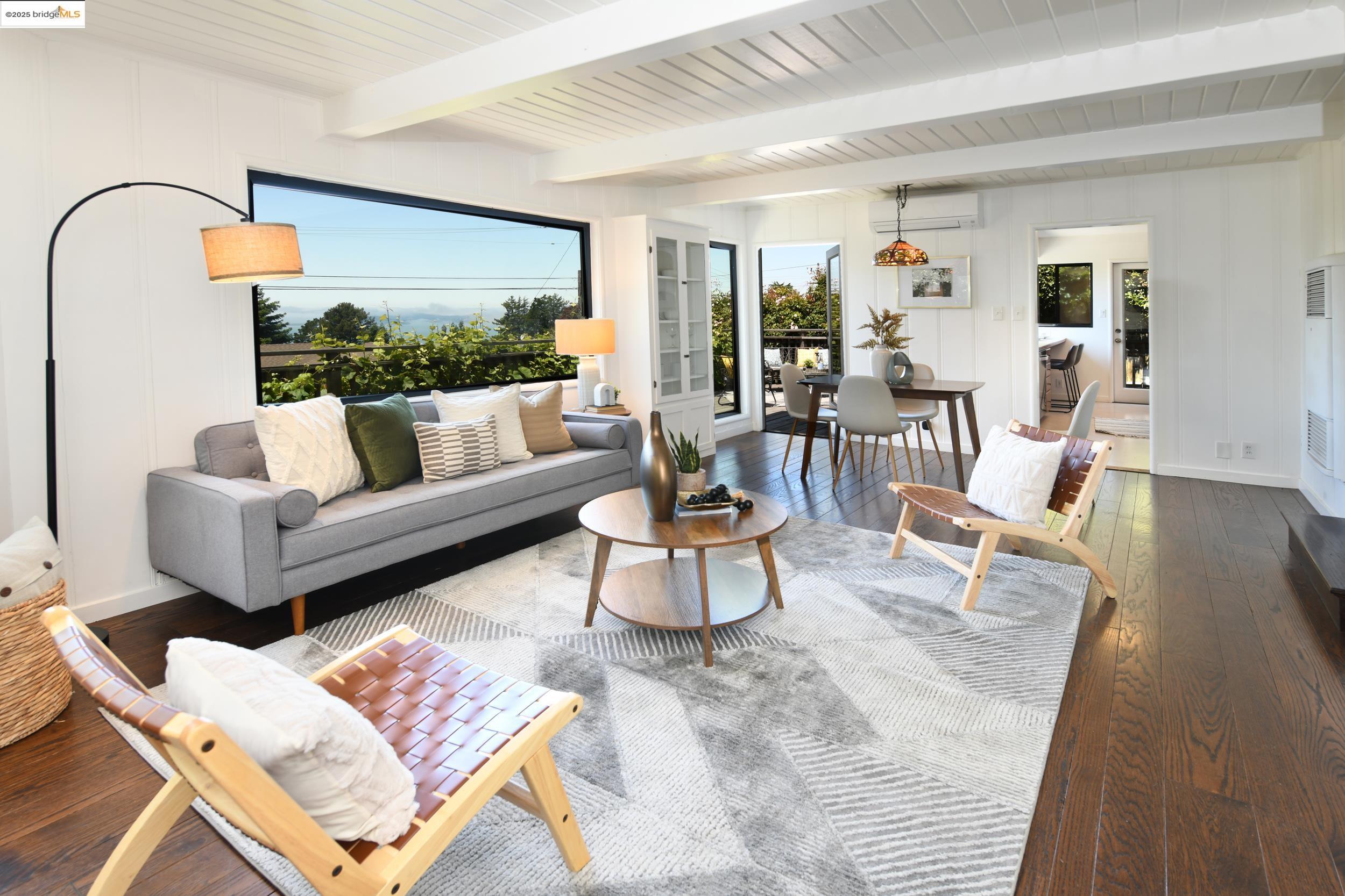 Detail Gallery Image 23 of 54 For 830 Creston, Berkeley,  CA 94708 - 3 Beds | 2 Baths