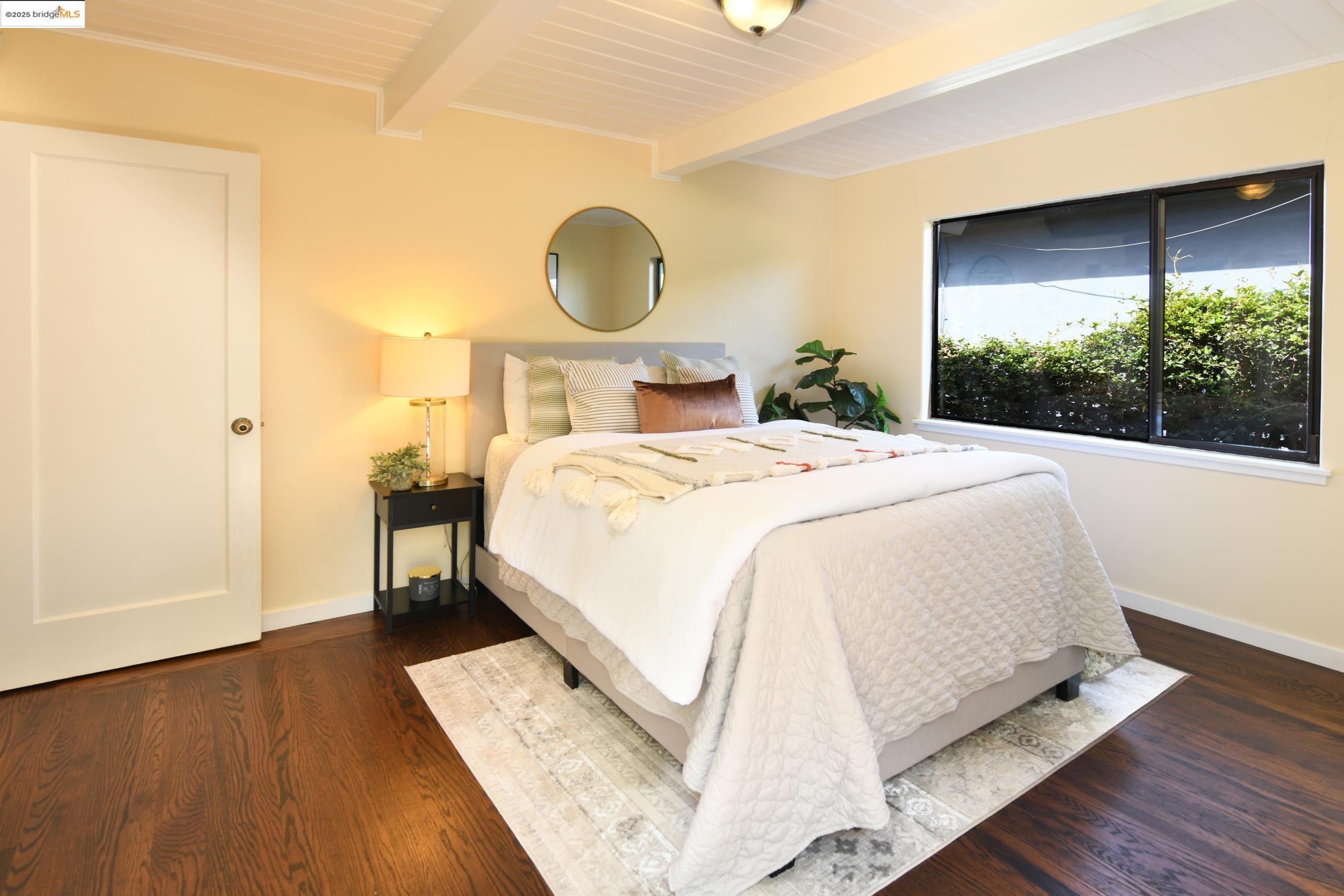 Detail Gallery Image 34 of 54 For 830 Creston, Berkeley,  CA 94708 - 3 Beds | 2 Baths