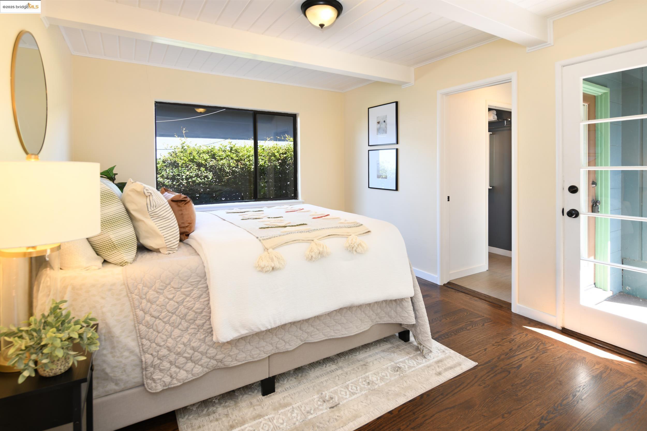 Detail Gallery Image 35 of 54 For 830 Creston, Berkeley,  CA 94708 - 3 Beds | 2 Baths