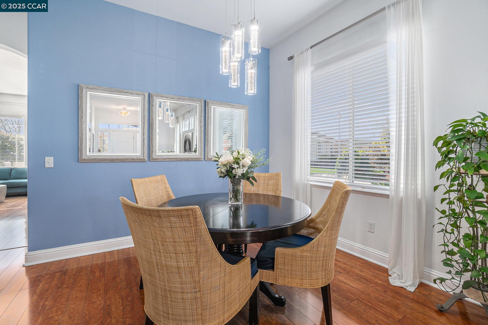 Detail Gallery Image 5 of 34 For 2060 Kent Dr, Brentwood,  CA 94513 - 2 Beds | 2/1 Baths