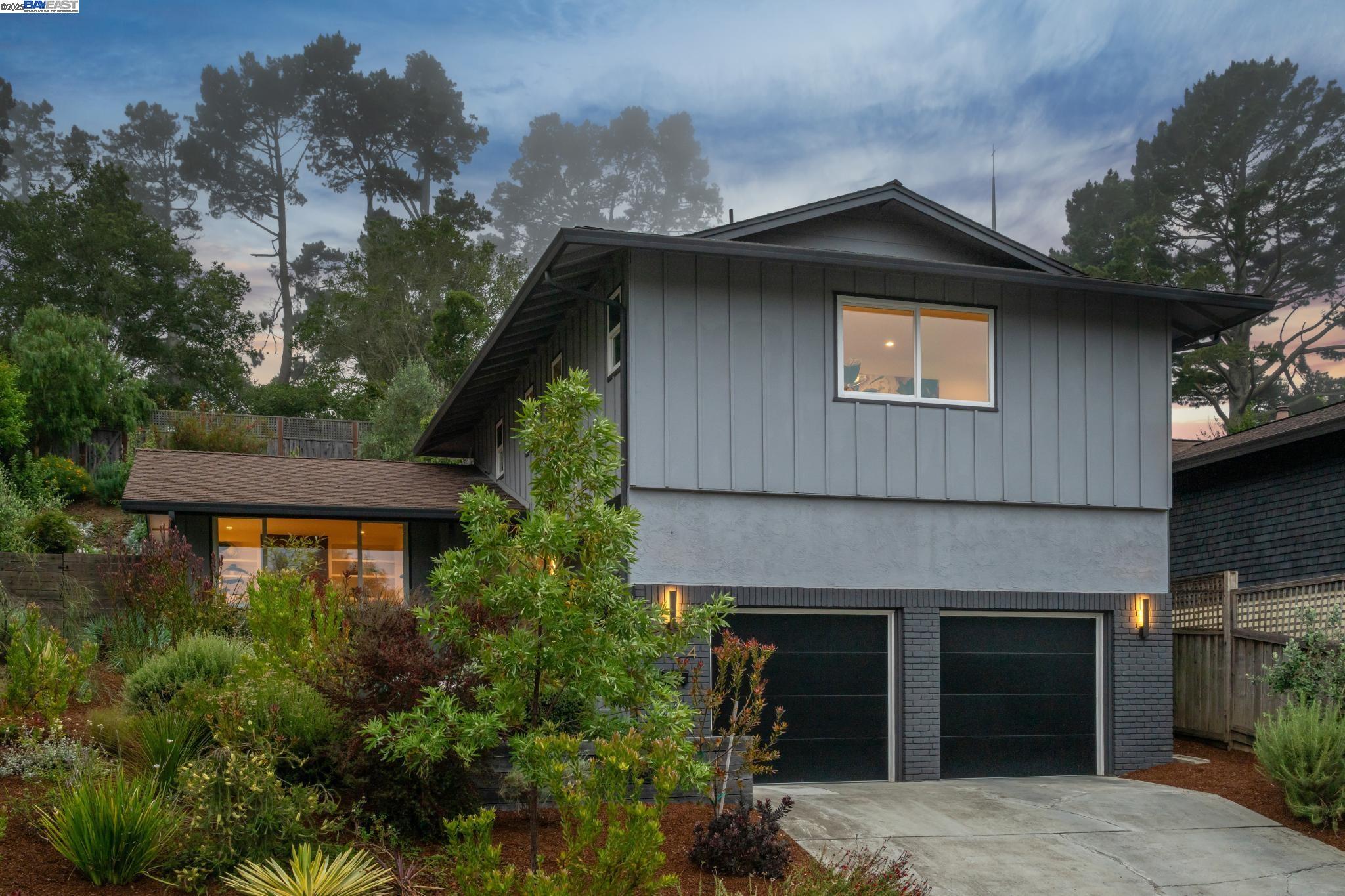 Detail Gallery Image 2 of 59 For 624 Parkside Court, Kensington,  CA 94708 - 3 Beds | 2/1 Baths