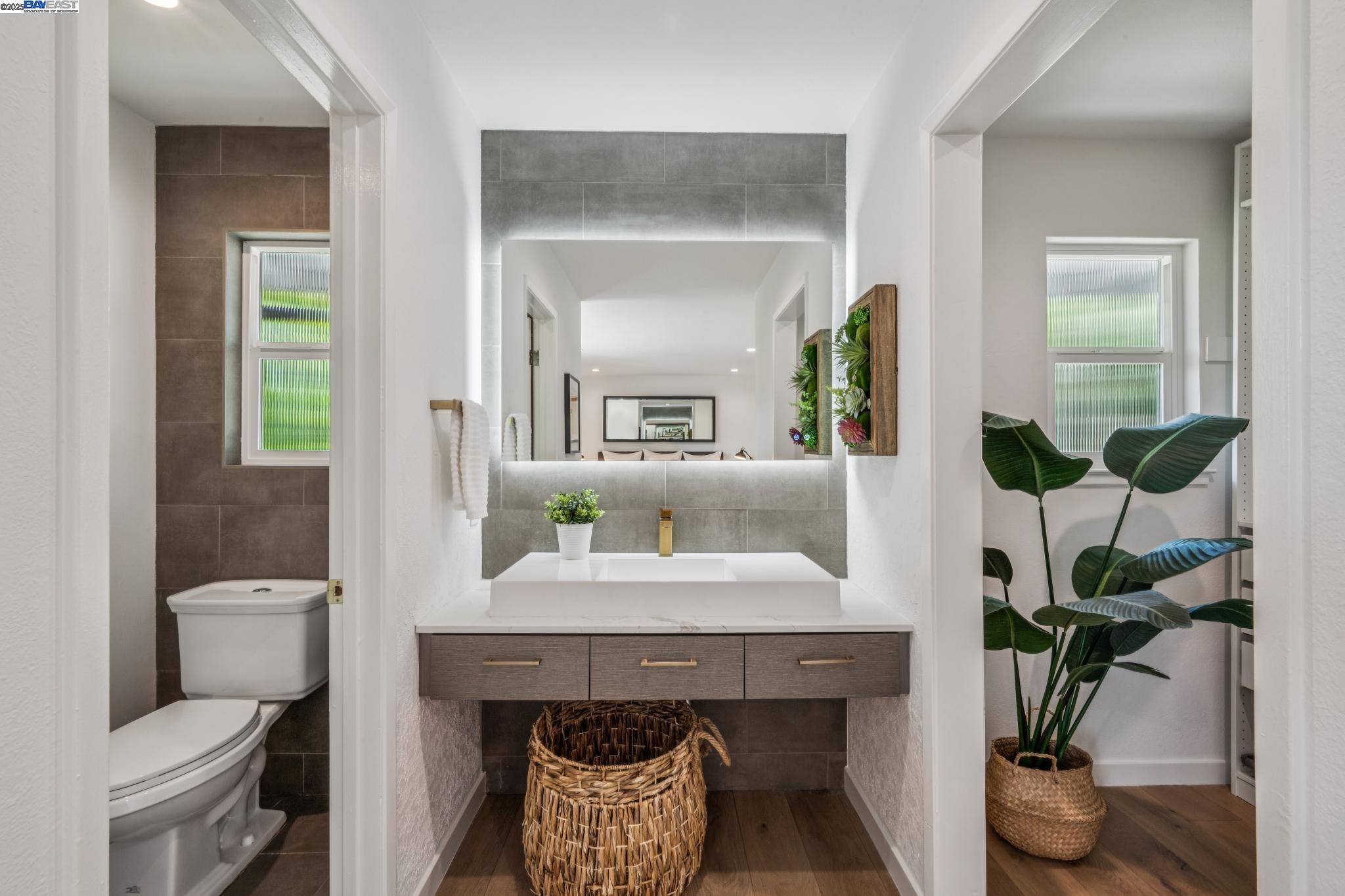 Detail Gallery Image 39 of 59 For 624 Parkside Court, Kensington,  CA 94708 - 3 Beds | 2/1 Baths