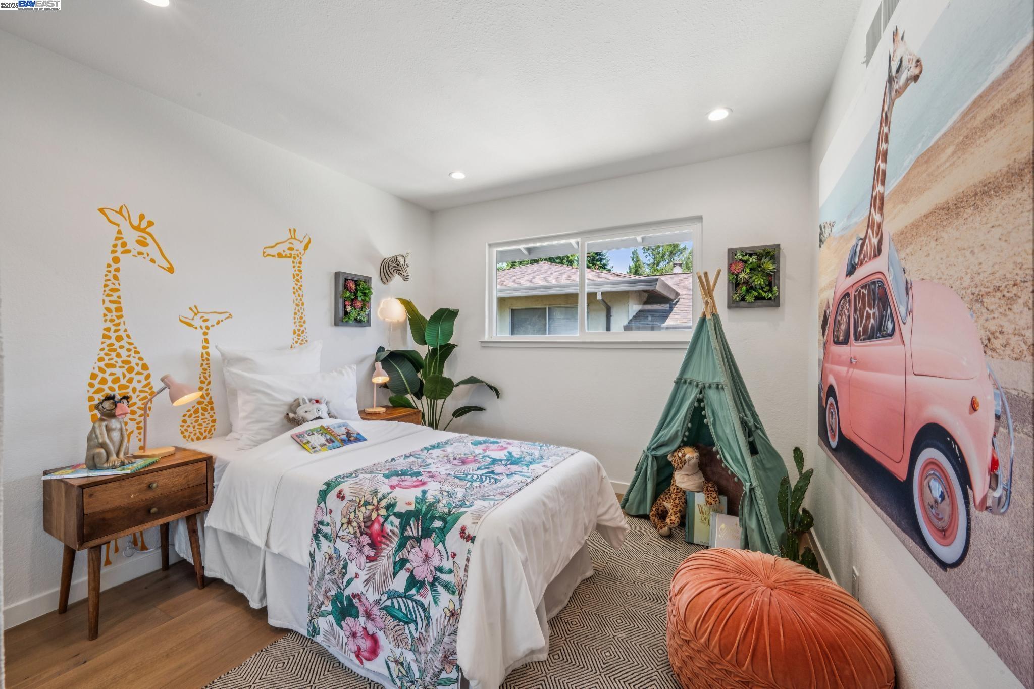Detail Gallery Image 44 of 59 For 624 Parkside Court, Kensington,  CA 94708 - 3 Beds | 2/1 Baths