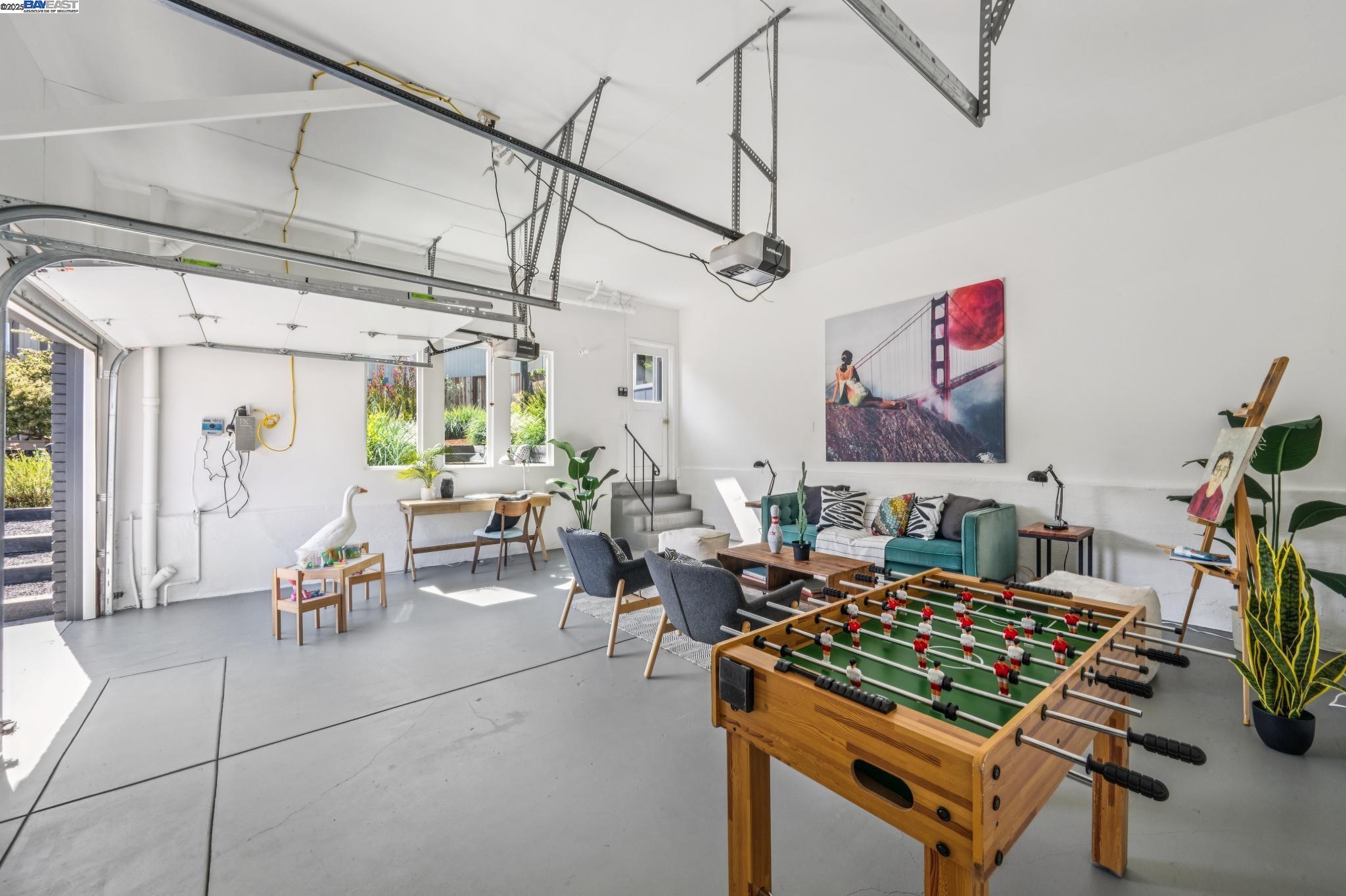 Detail Gallery Image 46 of 59 For 624 Parkside Court, Kensington,  CA 94708 - 3 Beds | 2/1 Baths
