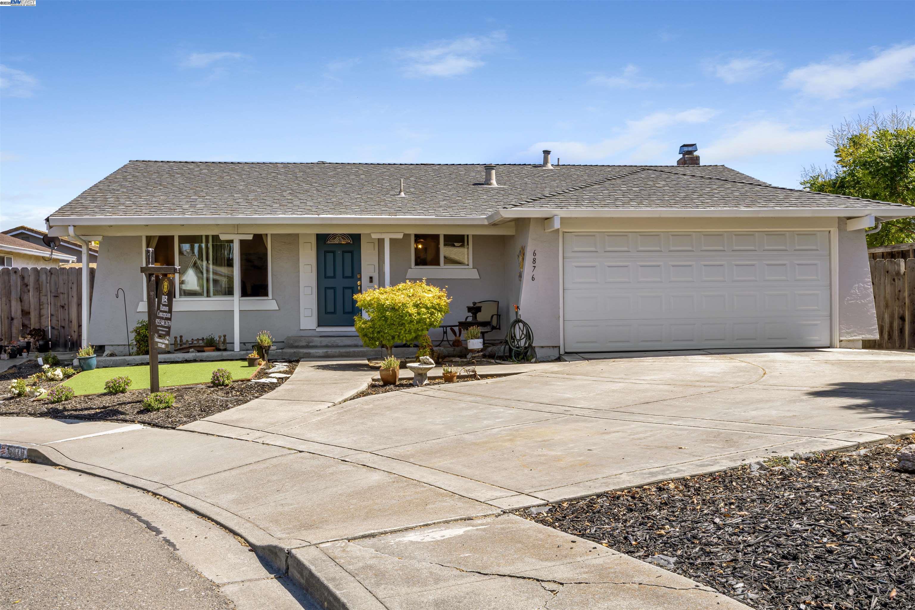 Detail Gallery Image 1 of 1 For 6876 Prospect Ct, Pleasanton,  CA 94588 - 5 Beds | 3 Baths