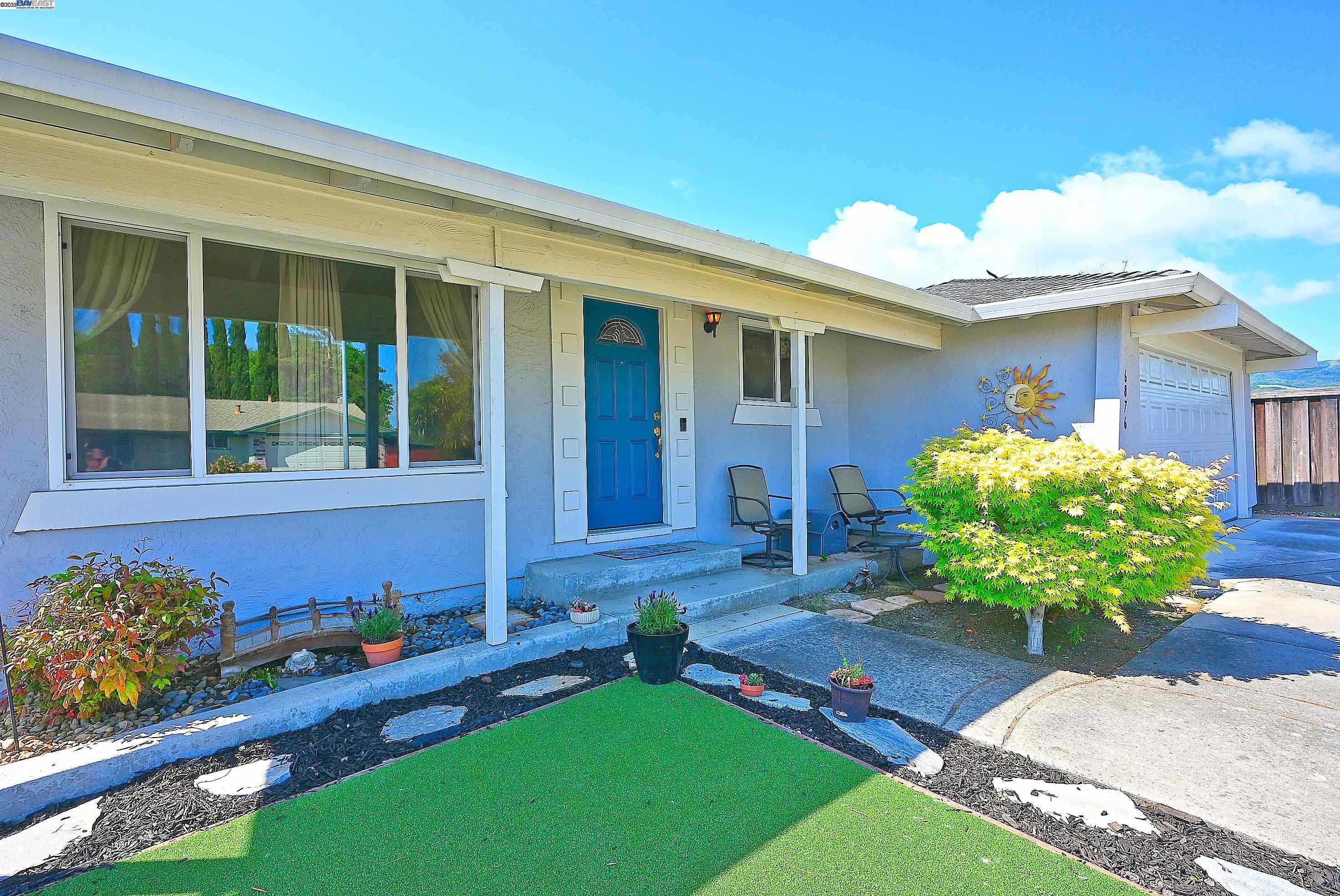 Detail Gallery Image 2 of 47 For 6876 Prospect Ct, Pleasanton,  CA 94588 - 5 Beds | 3 Baths