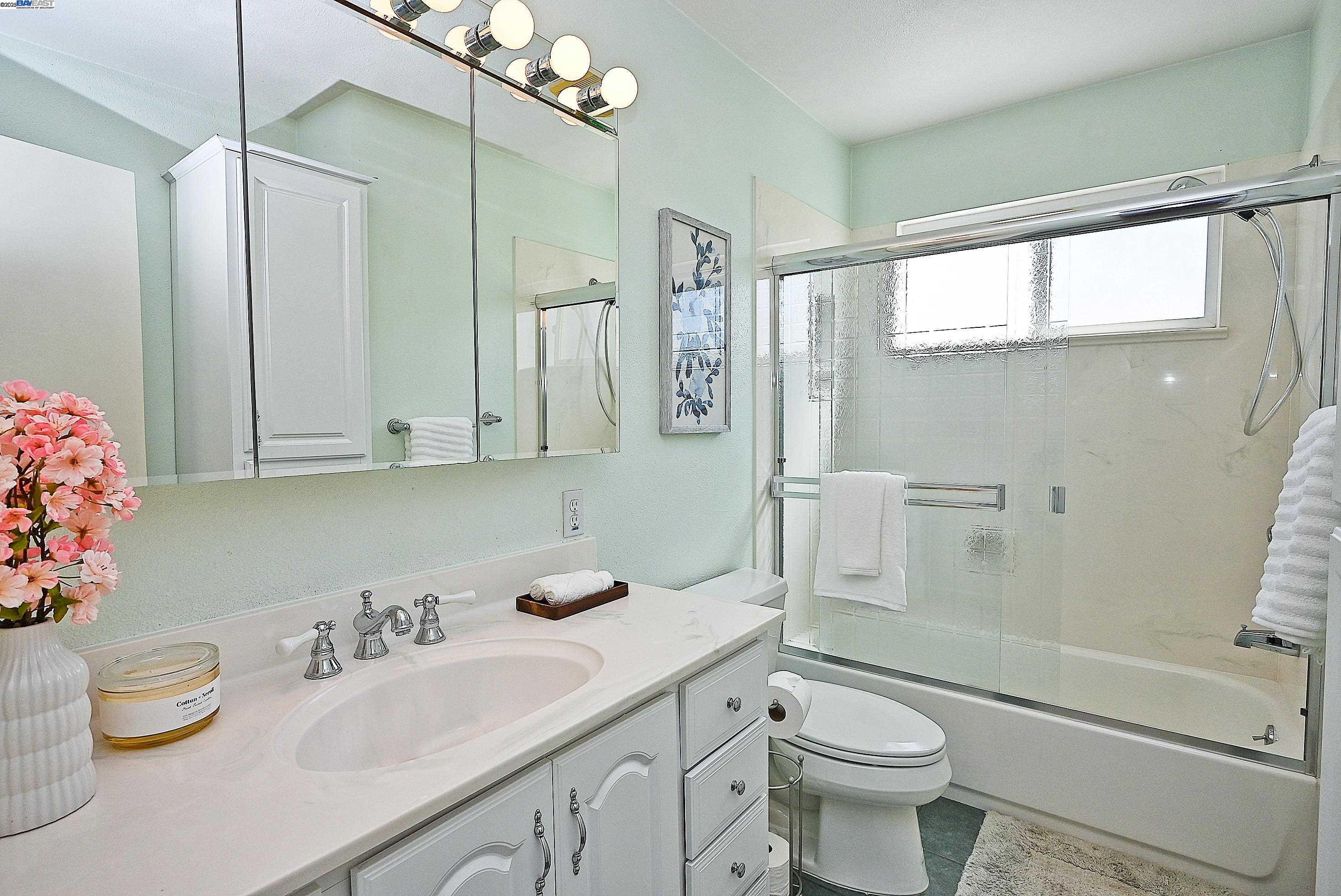 Detail Gallery Image 18 of 47 For 6876 Prospect Ct, Pleasanton,  CA 94588 - 5 Beds | 3 Baths