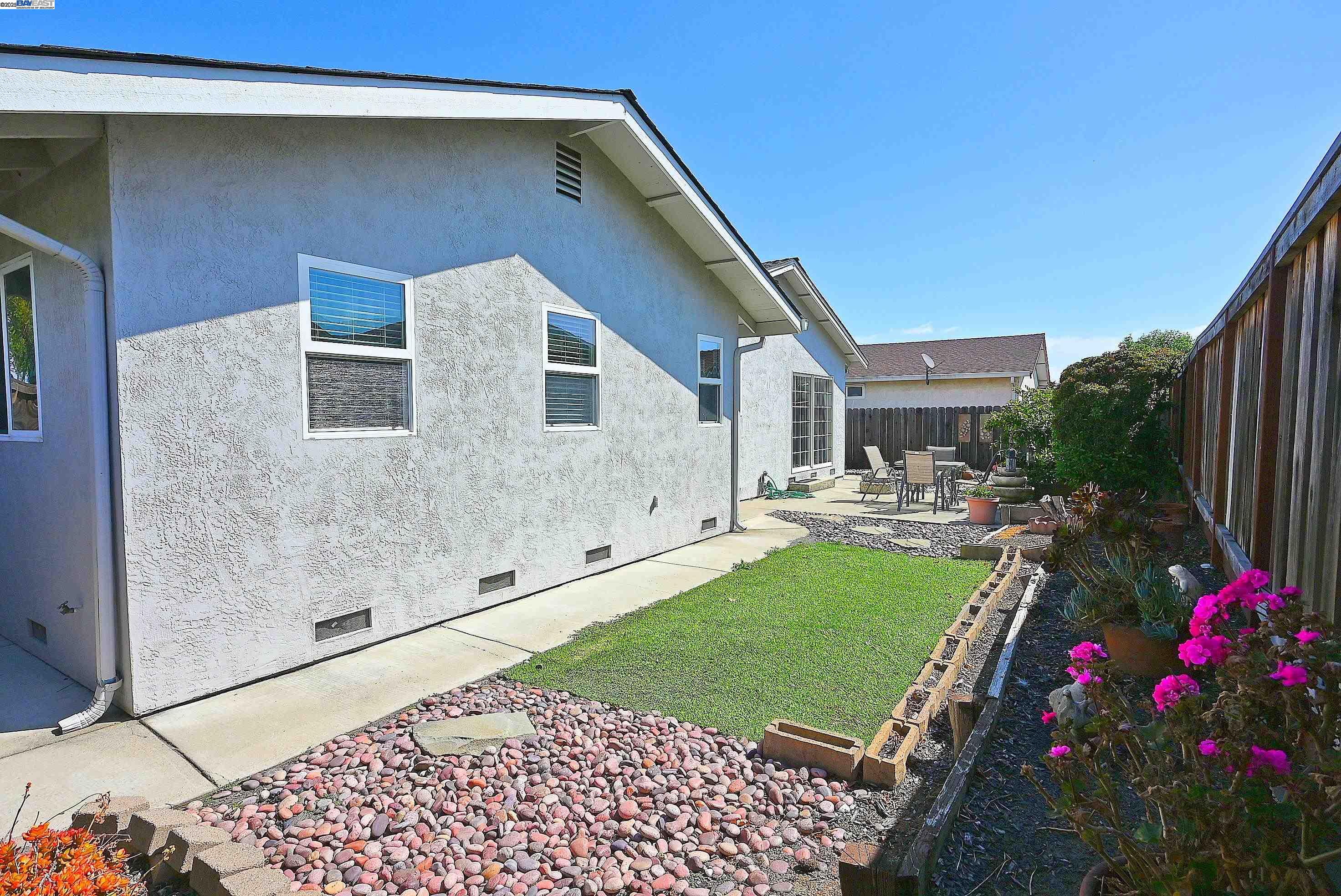 Detail Gallery Image 33 of 47 For 6876 Prospect Ct, Pleasanton,  CA 94588 - 5 Beds | 3 Baths