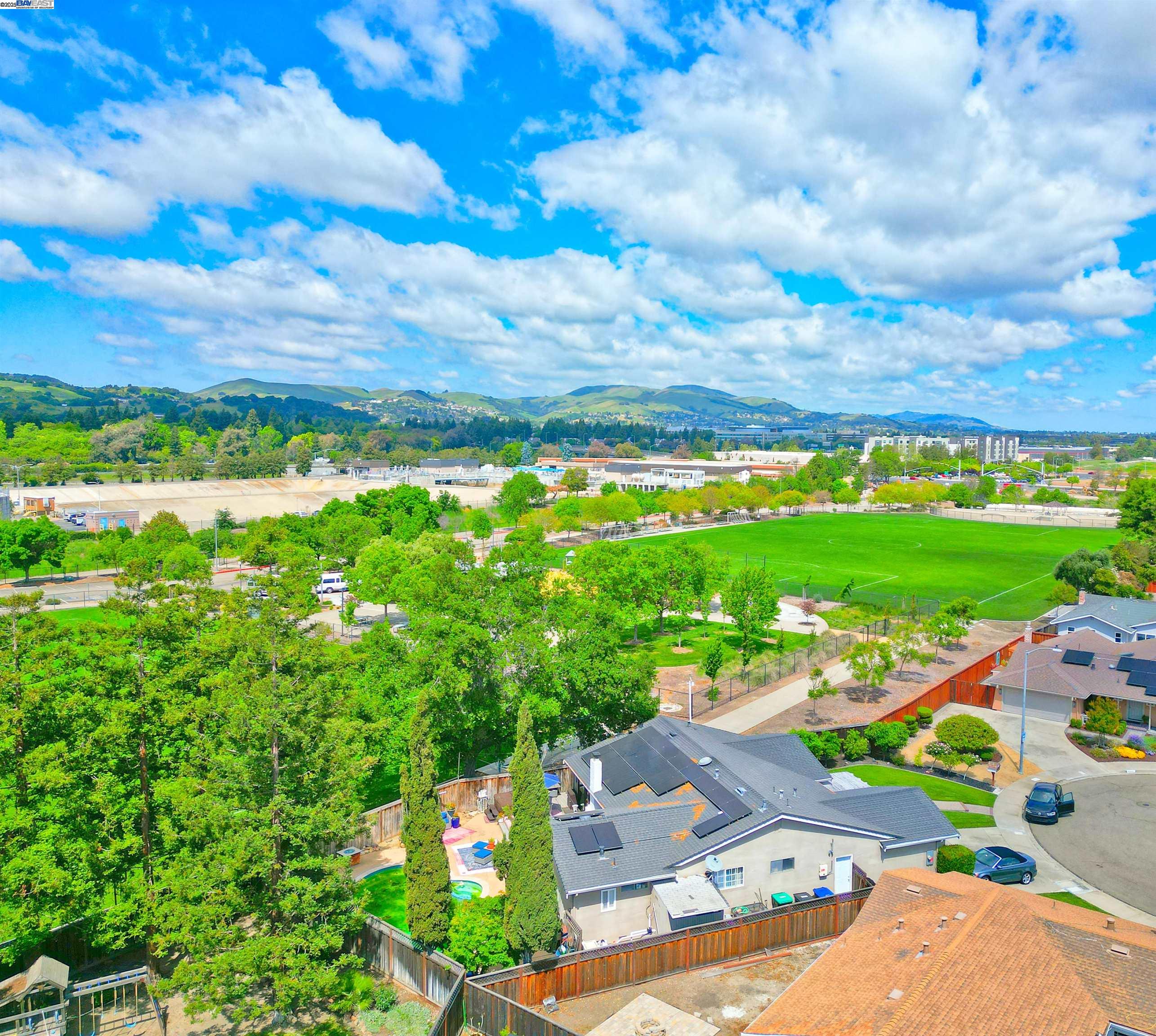 Detail Gallery Image 36 of 47 For 6876 Prospect Ct, Pleasanton,  CA 94588 - 5 Beds | 3 Baths