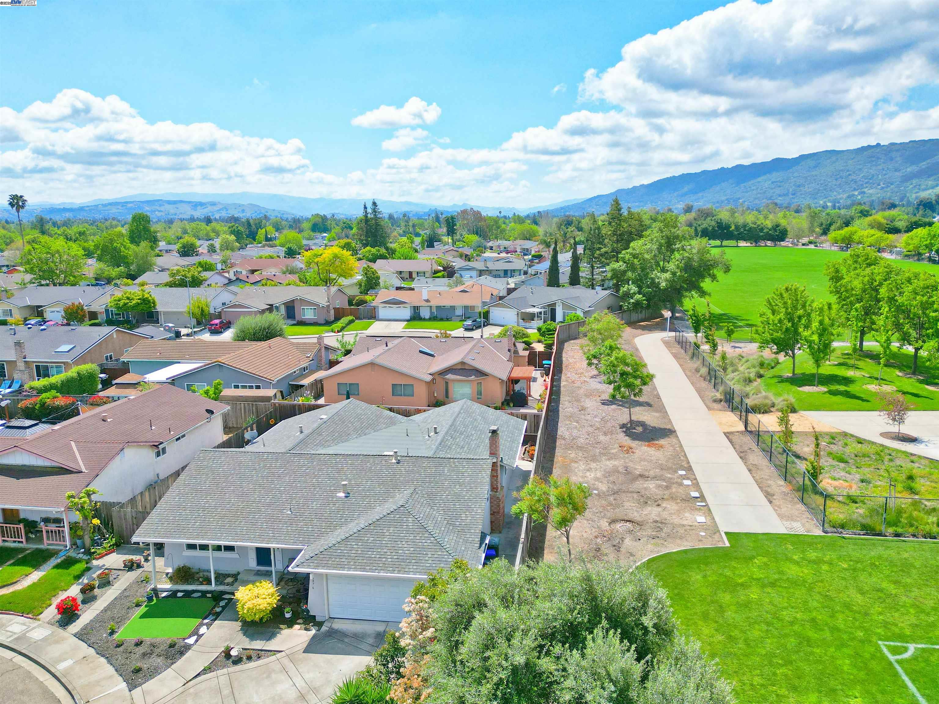 Detail Gallery Image 37 of 47 For 6876 Prospect Ct, Pleasanton,  CA 94588 - 5 Beds | 3 Baths