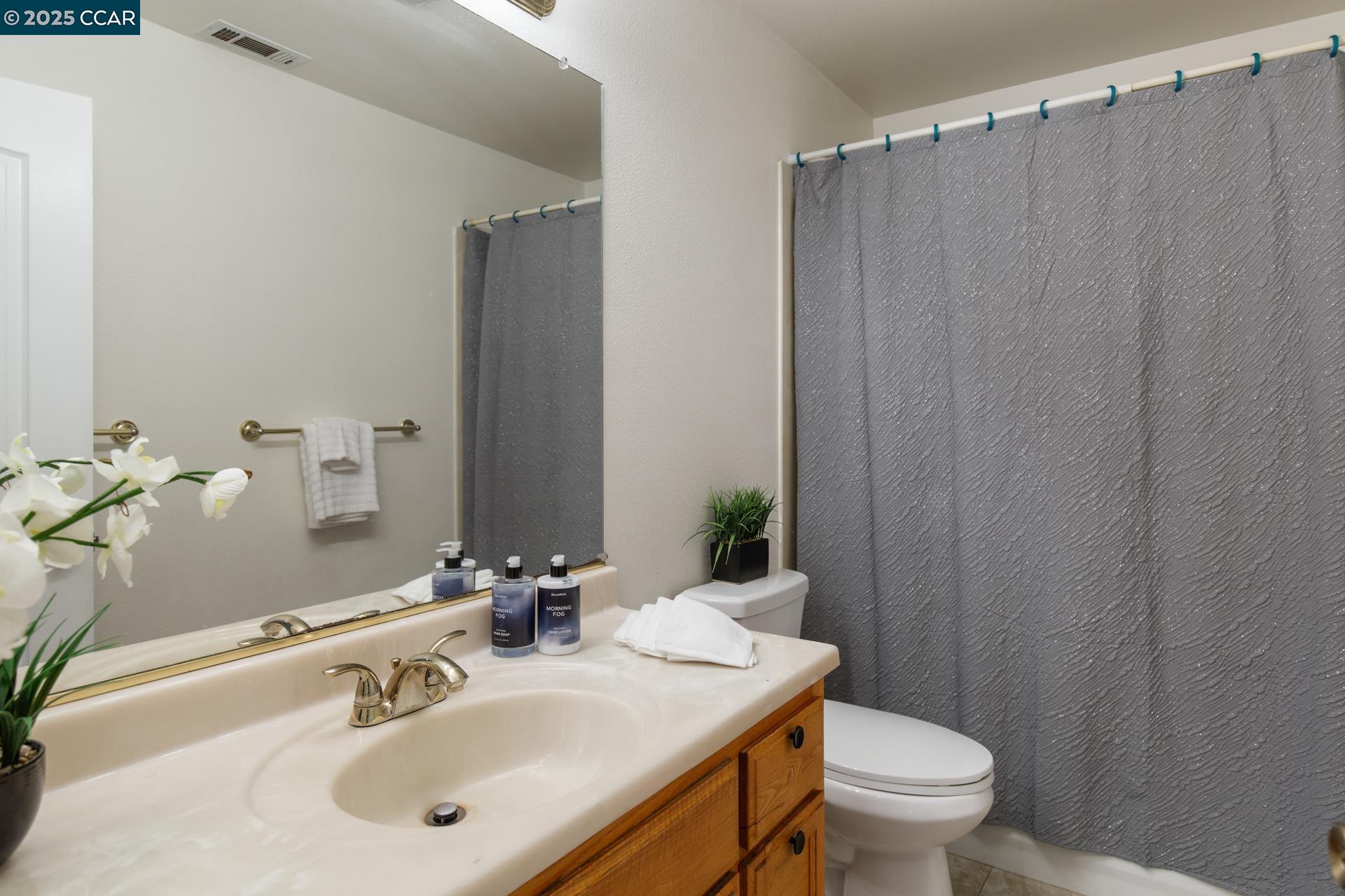 Detail Gallery Image 24 of 33 For 2709 G St, Antioch,  CA 94509 - 5 Beds | 3 Baths