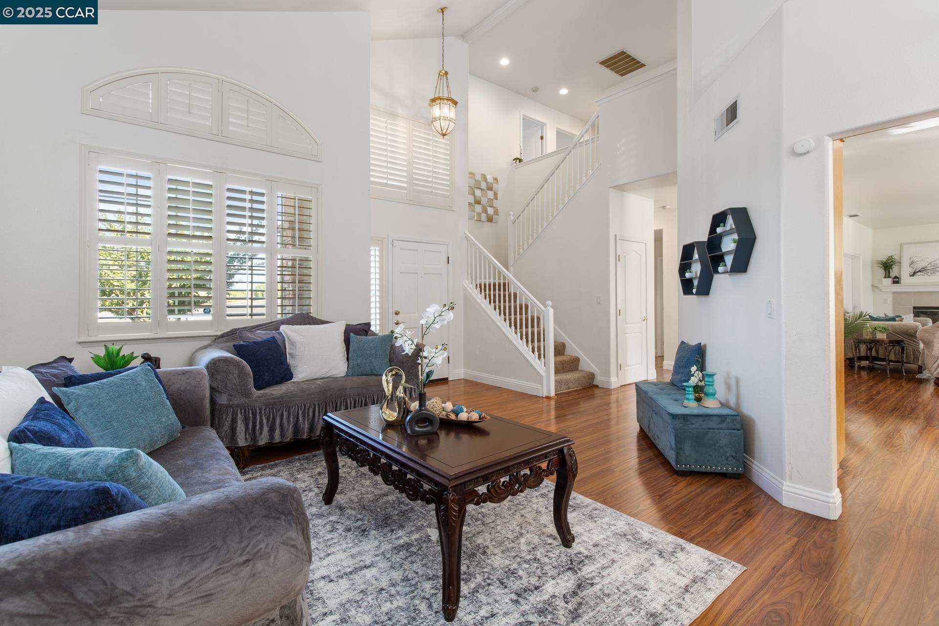 Detail Gallery Image 9 of 33 For 2709 G St, Antioch,  CA 94509 - 5 Beds | 3 Baths