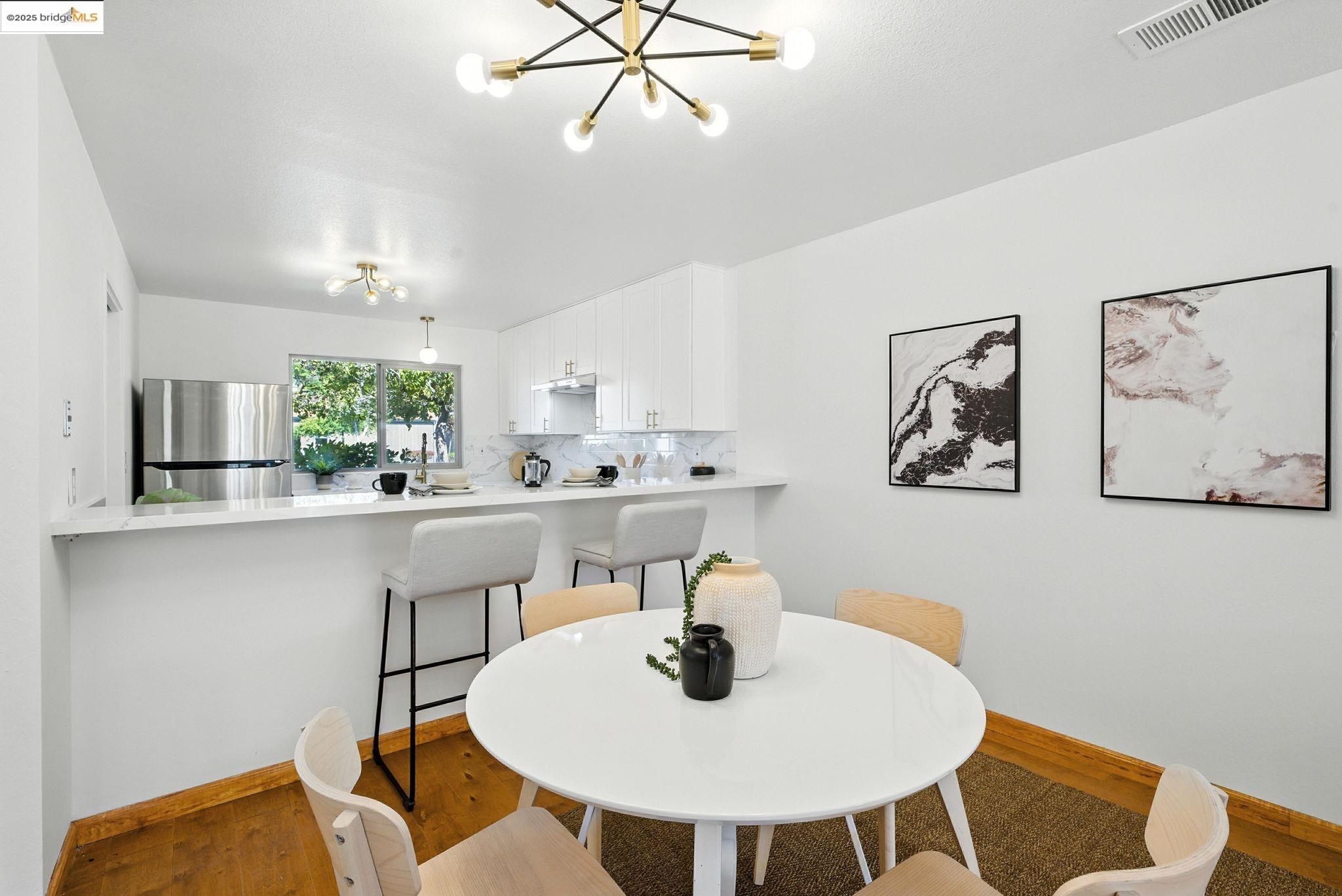 Photo #15: 41104091 Listing: Photo #15