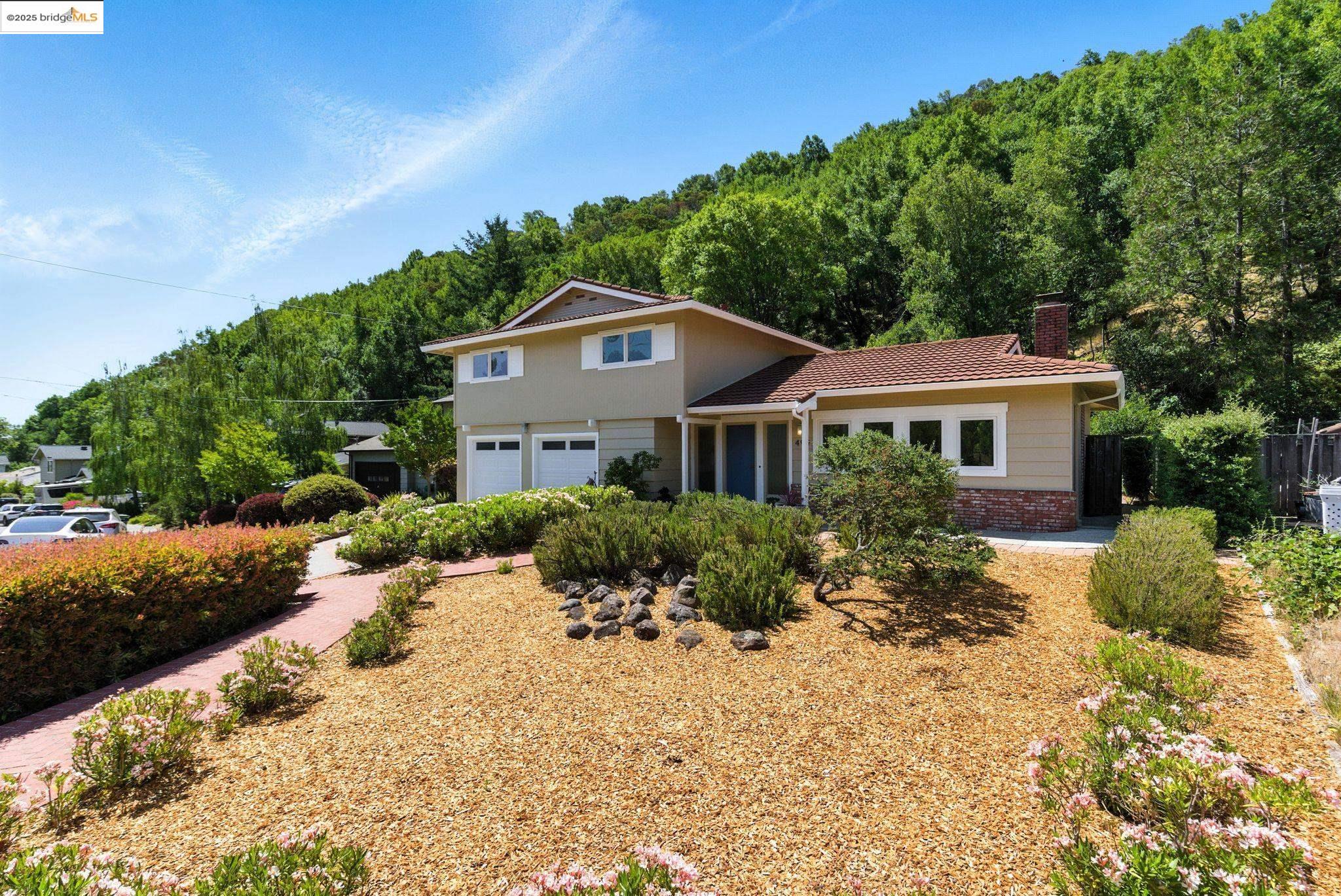 Detail Gallery Image 17 of 17 For 499 Blackstone Drive, San Rafael,  CA 94903 - 4 Beds | 2/1 Baths