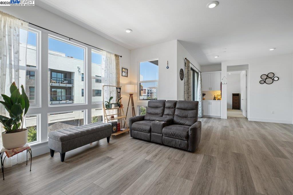 Photo #2: 41104093 Listing 