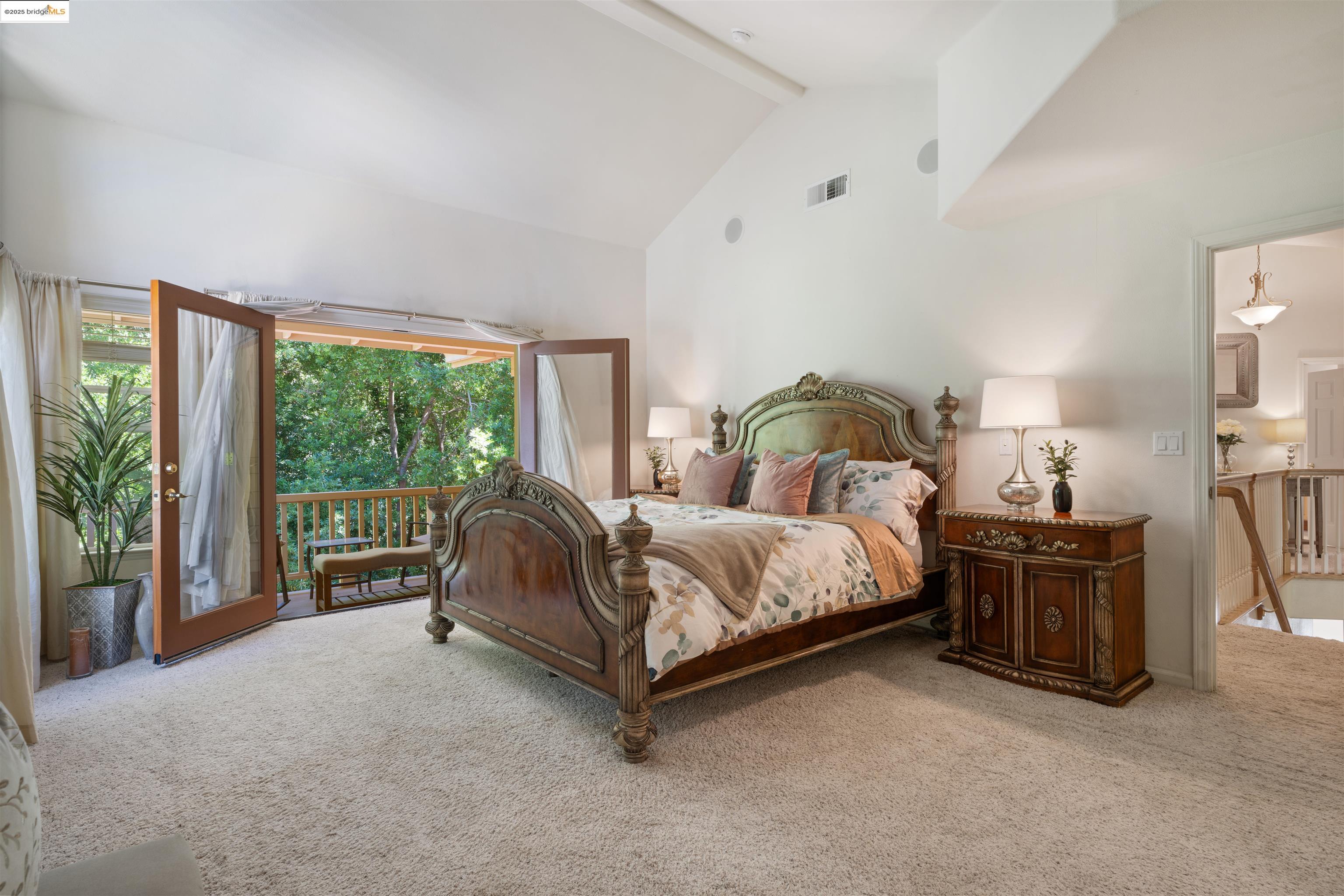 Detail Gallery Image 24 of 51 For 628 Stanley Ln, El Sobrante,  CA 94803 - 5 Beds | 3 Baths