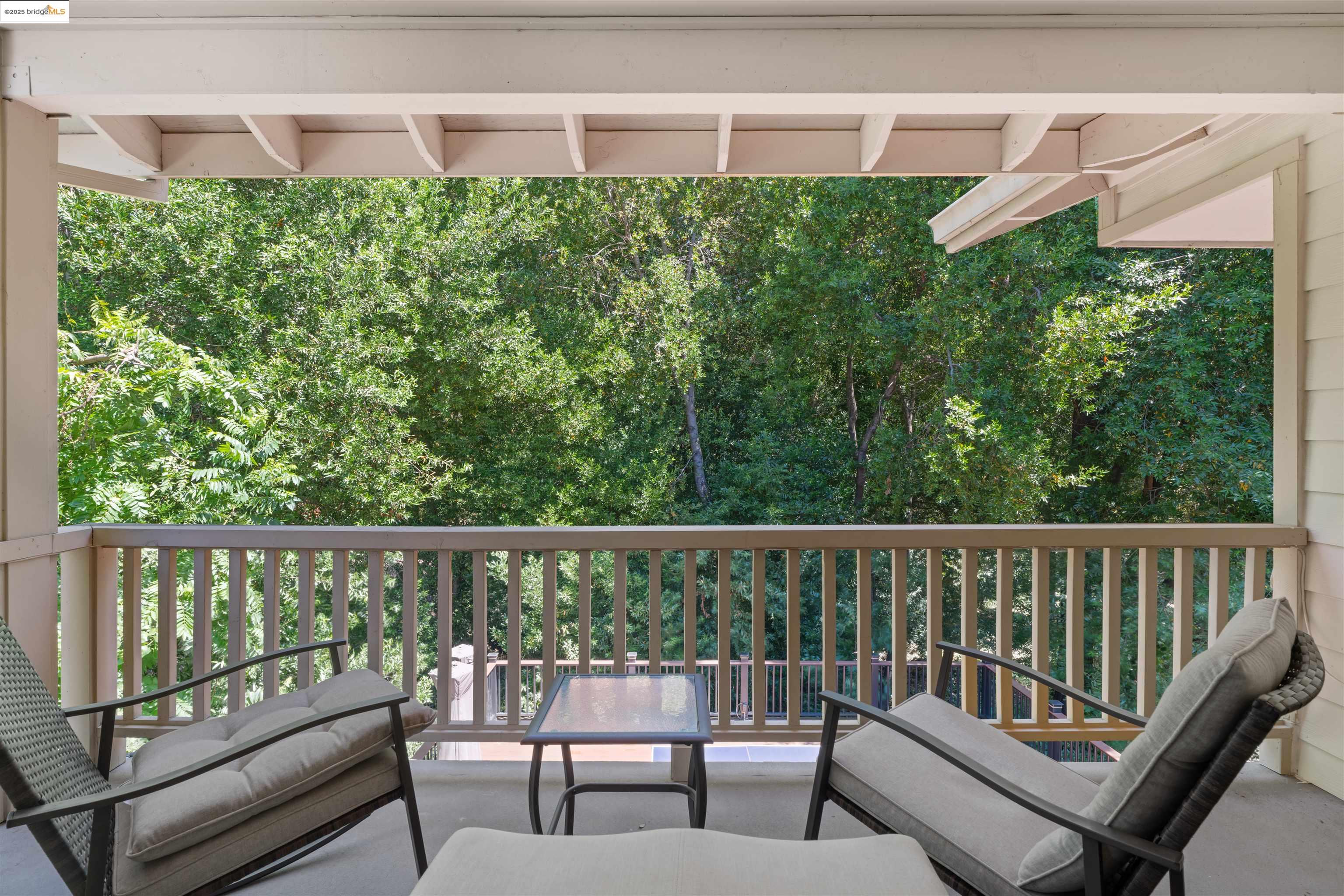 Detail Gallery Image 25 of 51 For 628 Stanley Ln, El Sobrante,  CA 94803 - 5 Beds | 3 Baths