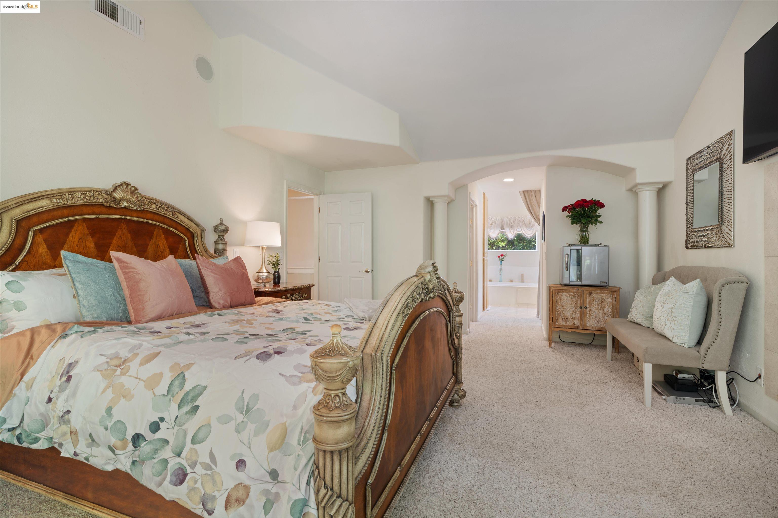 Detail Gallery Image 26 of 51 For 628 Stanley Ln, El Sobrante,  CA 94803 - 5 Beds | 3 Baths