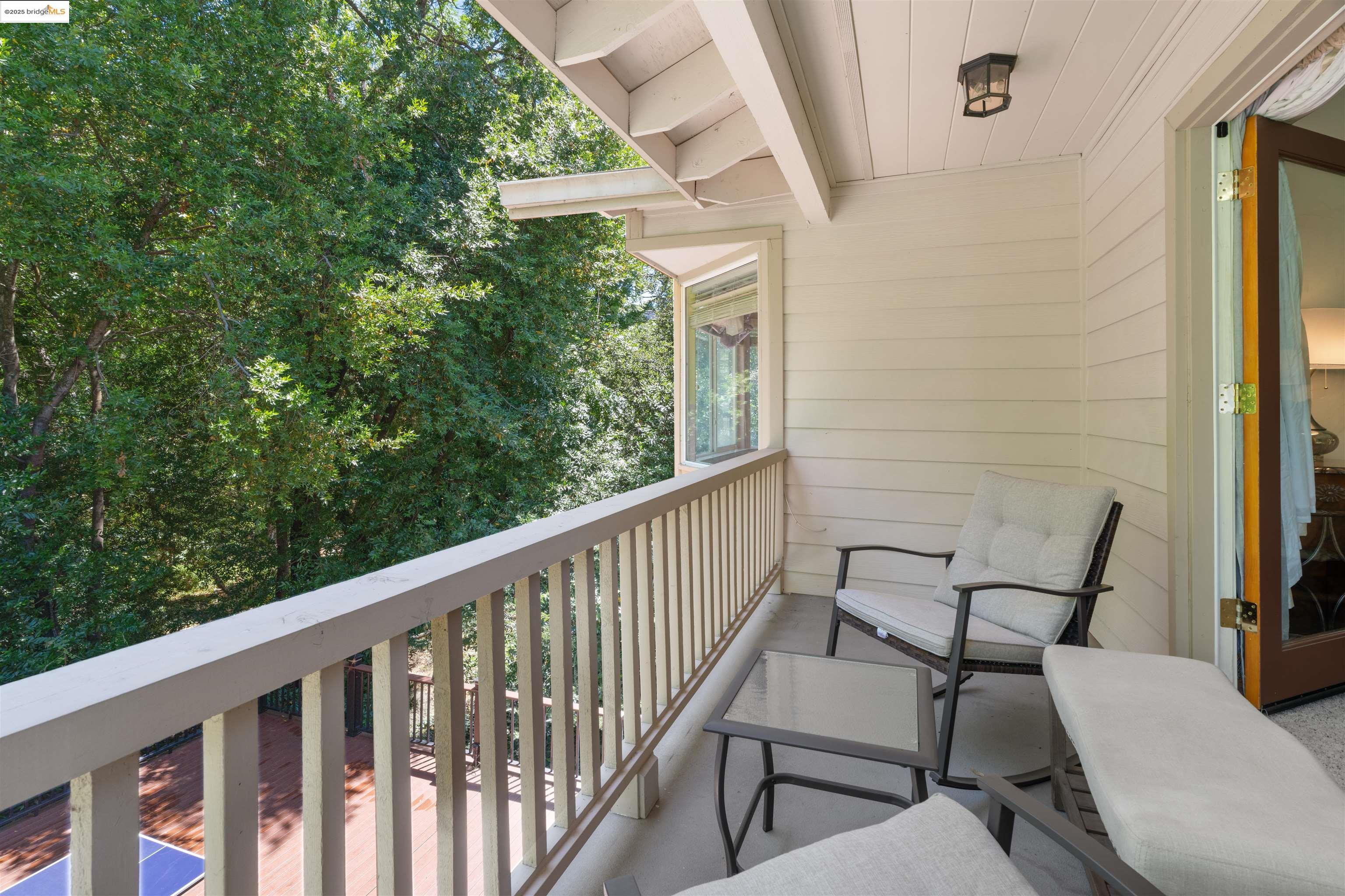 Detail Gallery Image 27 of 51 For 628 Stanley Ln, El Sobrante,  CA 94803 - 5 Beds | 3 Baths