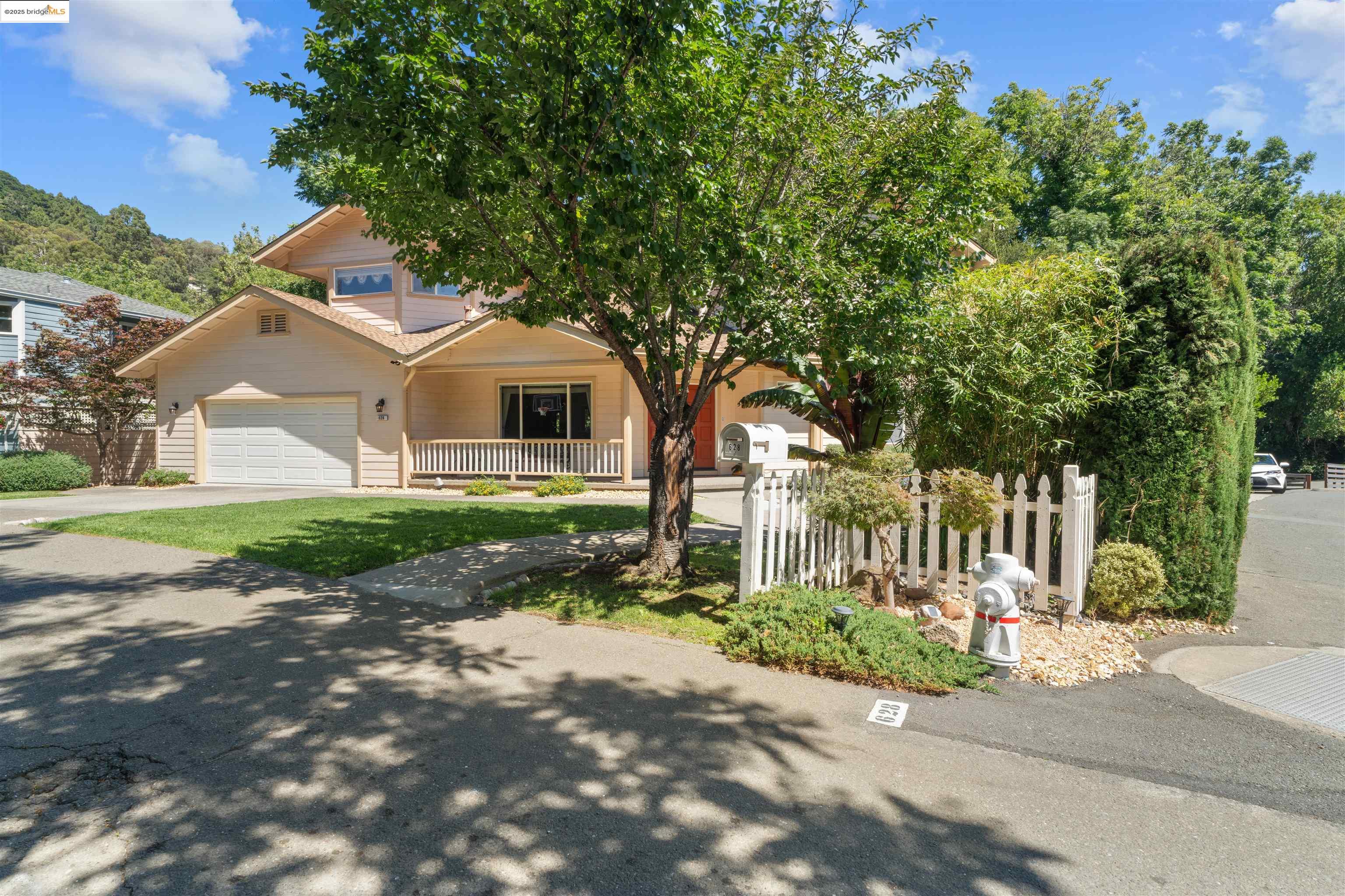 Detail Gallery Image 47 of 51 For 628 Stanley Ln, El Sobrante,  CA 94803 - 5 Beds | 3 Baths