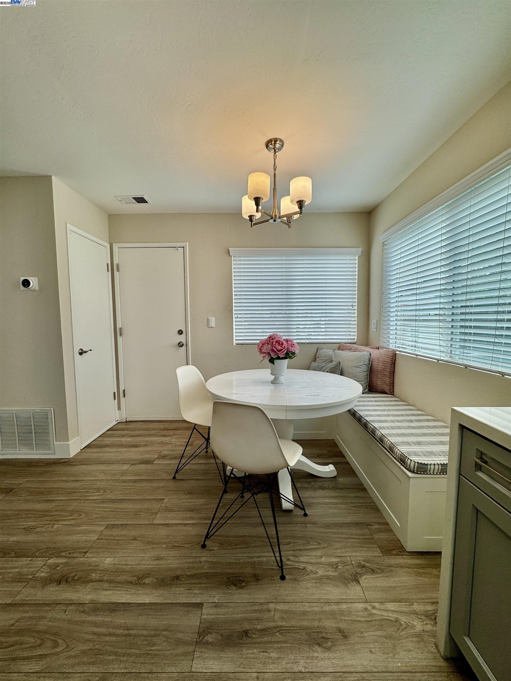 Photo #12: 41104099 Listing: Photo #12