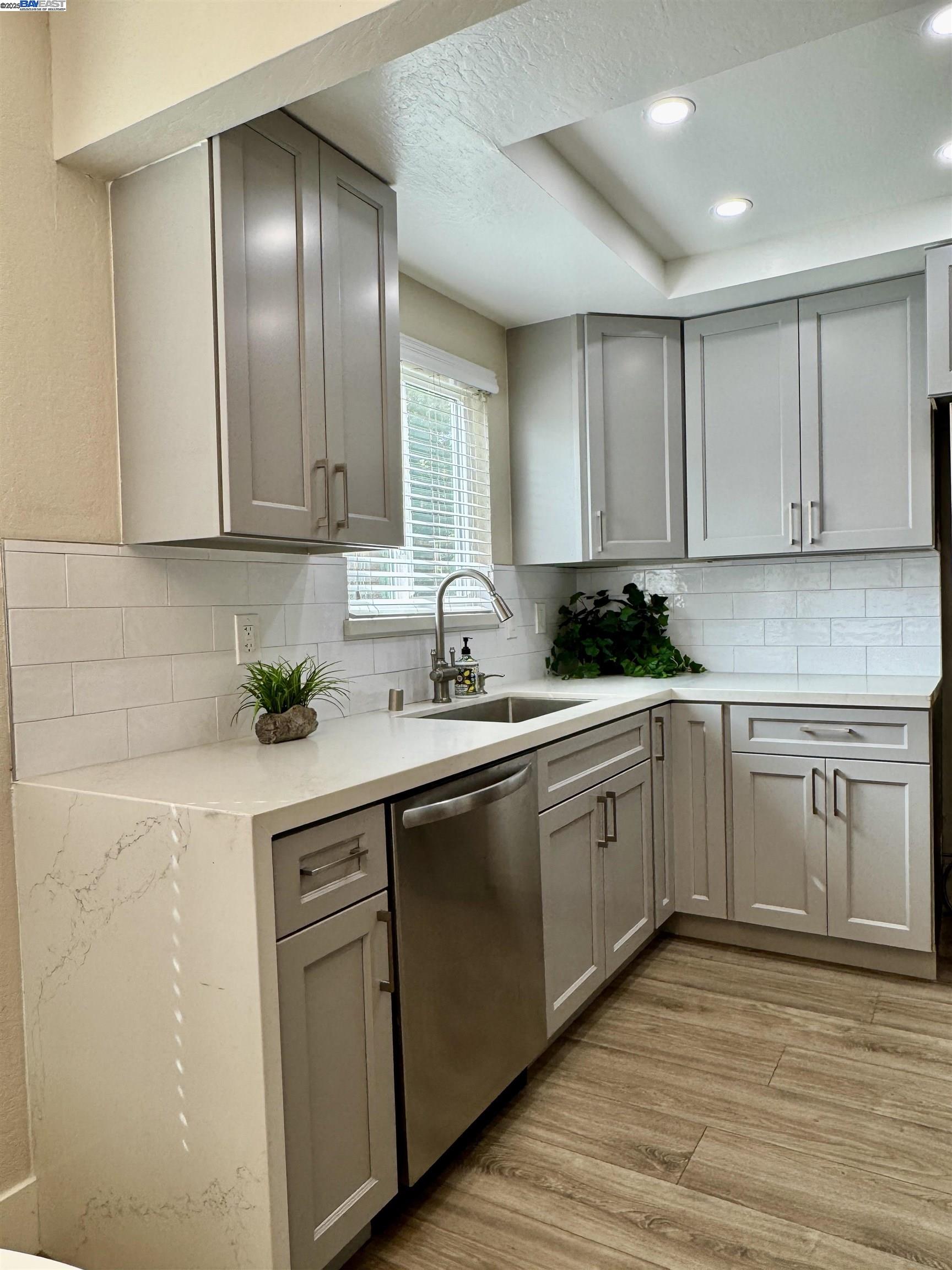 Photo #10: 41104099 Listing: Photo #10