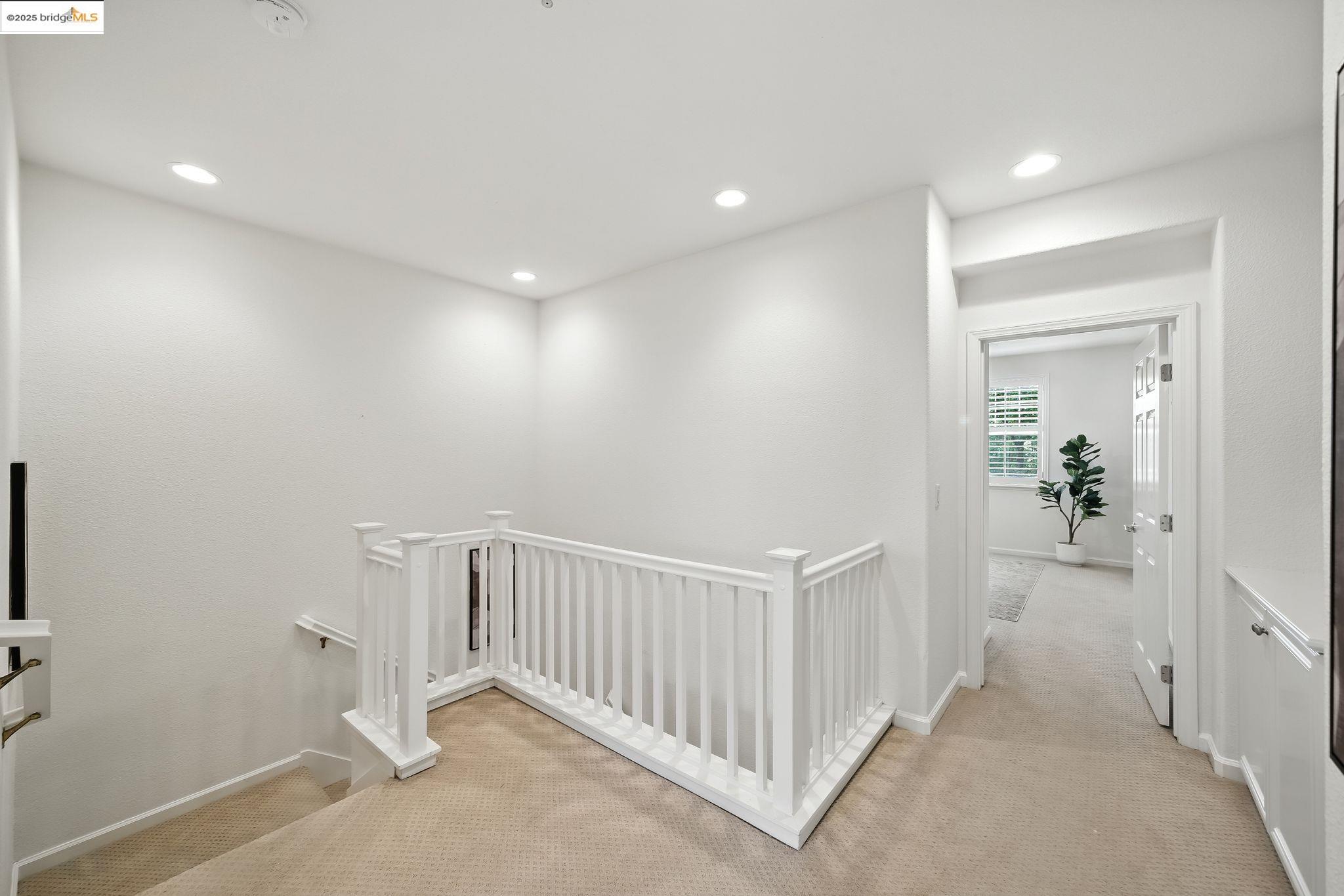 Detail Gallery Image 19 of 30 For 1412 Arianna Lane, San Ramon,  CA 94582 - 3 Beds | 2/1 Baths
