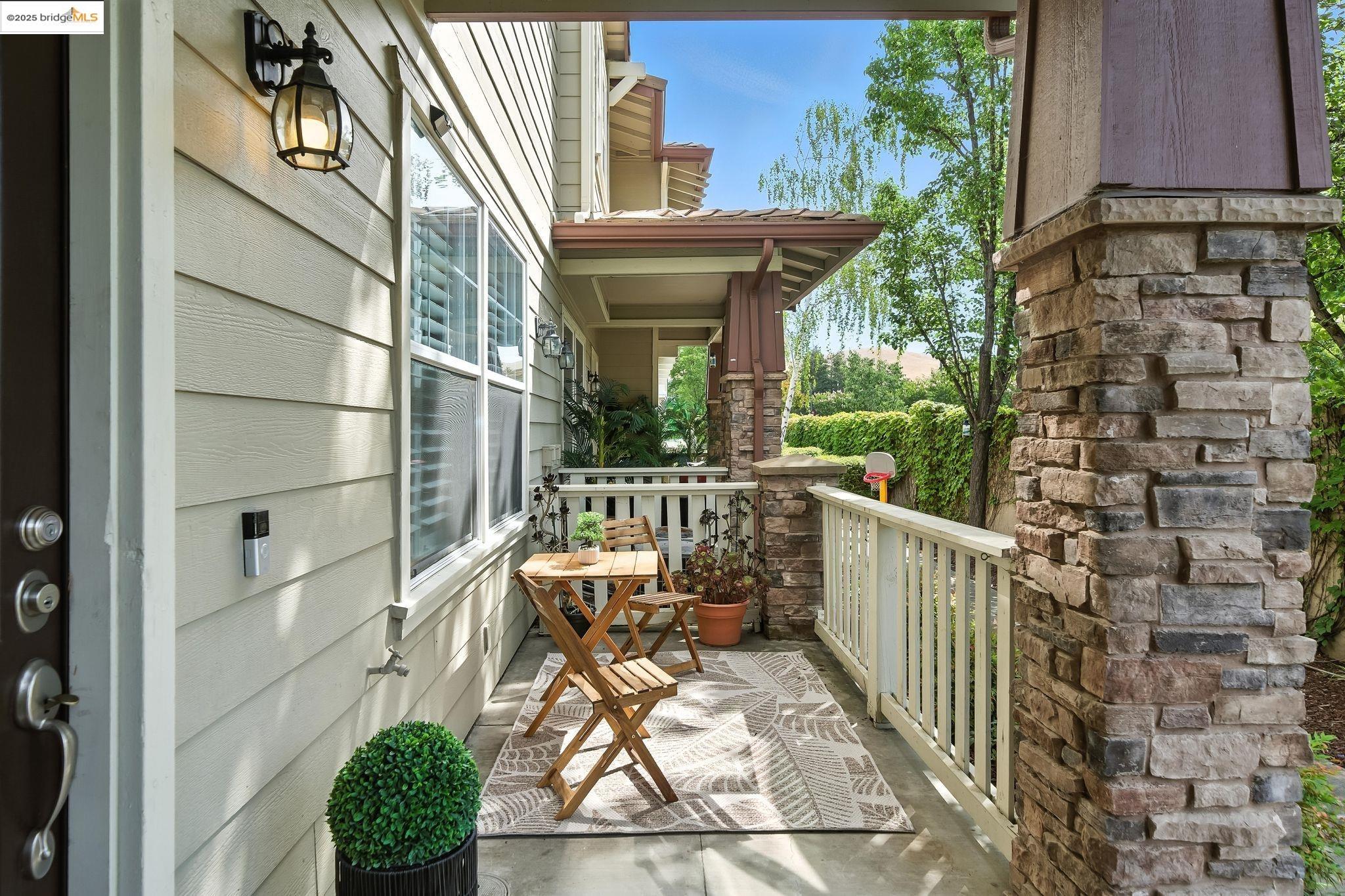 Detail Gallery Image 4 of 30 For 1412 Arianna Lane, San Ramon,  CA 94582 - 3 Beds | 2/1 Baths