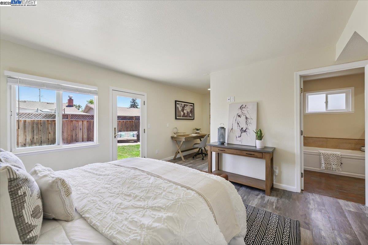 Detail Gallery Image 14 of 39 For 863 Los Alamos Ave, Livermore,  CA 94550 - 5 Beds | 2/1 Baths