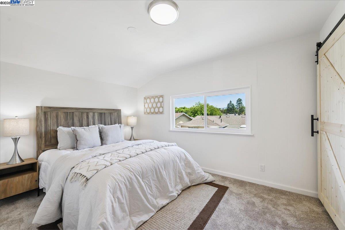 Detail Gallery Image 21 of 39 For 863 Los Alamos Ave, Livermore,  CA 94550 - 5 Beds | 2/1 Baths