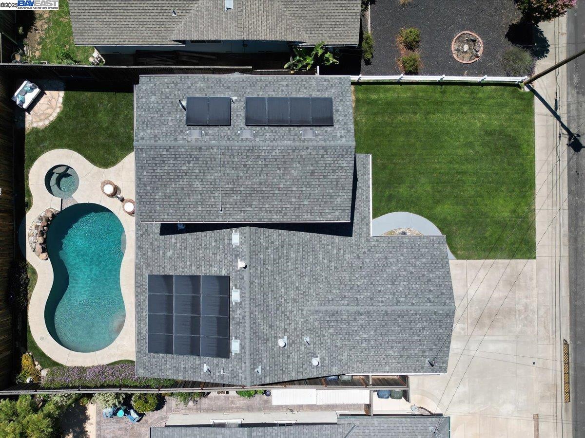 Detail Gallery Image 32 of 39 For 863 Los Alamos Ave, Livermore,  CA 94550 - 5 Beds | 2/1 Baths