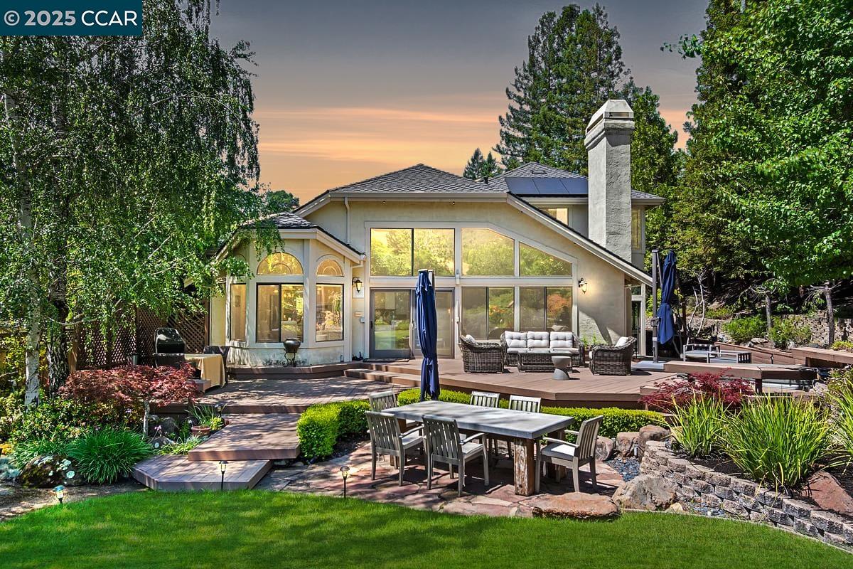 Detail Gallery Image 2 of 60 For 3100 Fox Creek Dr, Danville,  CA 94506 - 5 Beds | 3/1 Baths