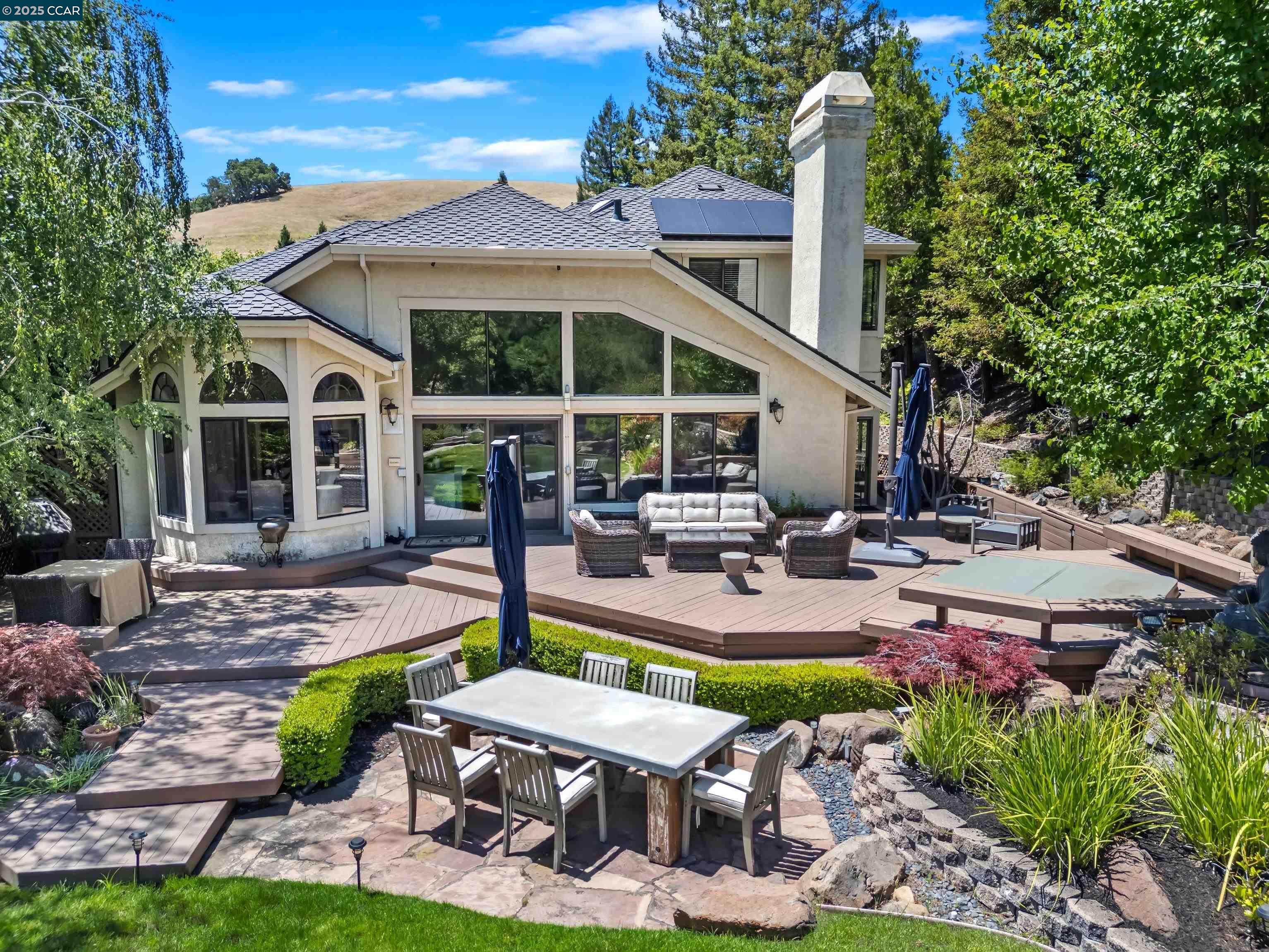 Detail Gallery Image 13 of 60 For 3100 Fox Creek Dr, Danville,  CA 94506 - 5 Beds | 3/1 Baths