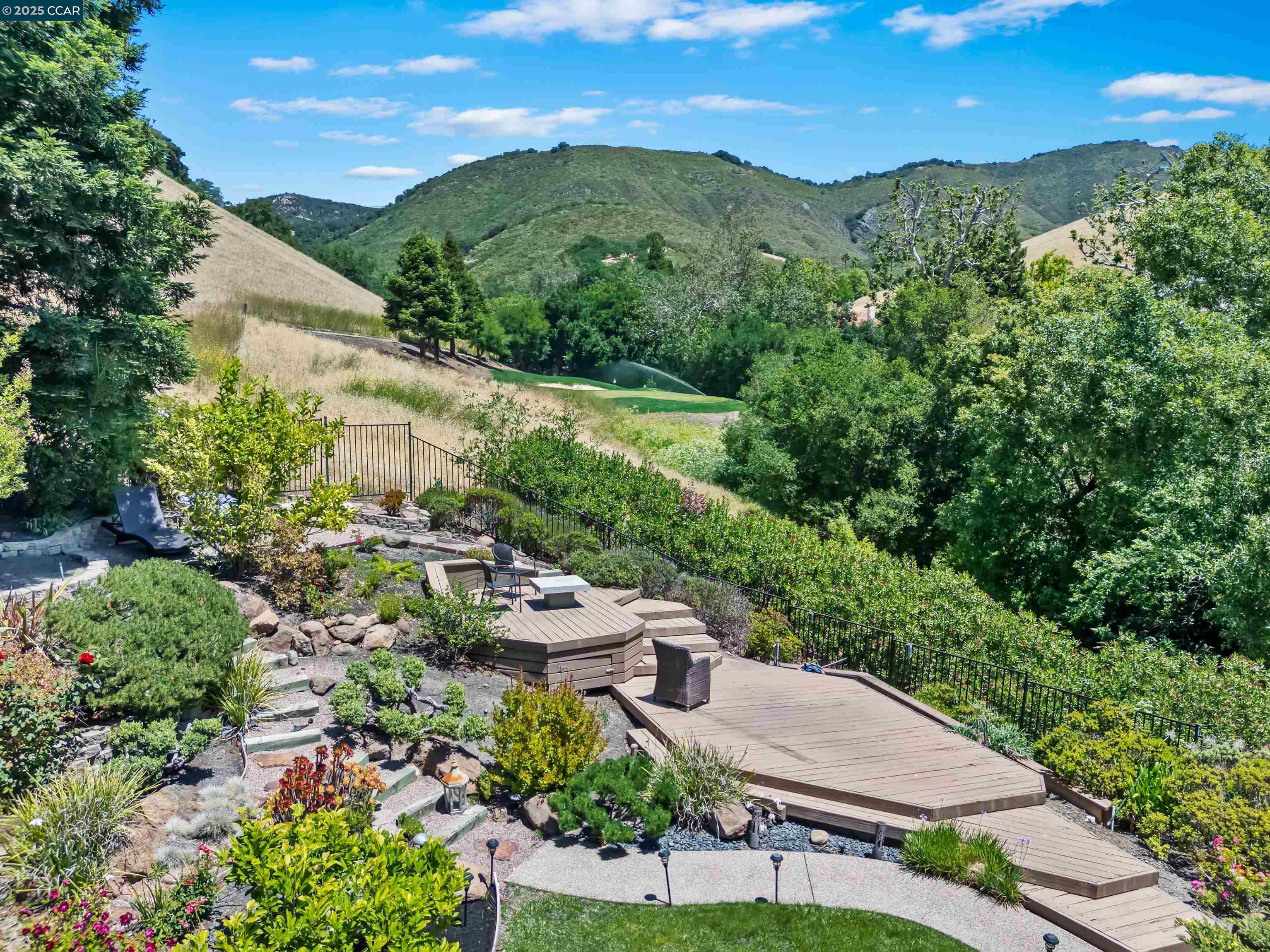 Detail Gallery Image 14 of 60 For 3100 Fox Creek Dr, Danville,  CA 94506 - 5 Beds | 3/1 Baths