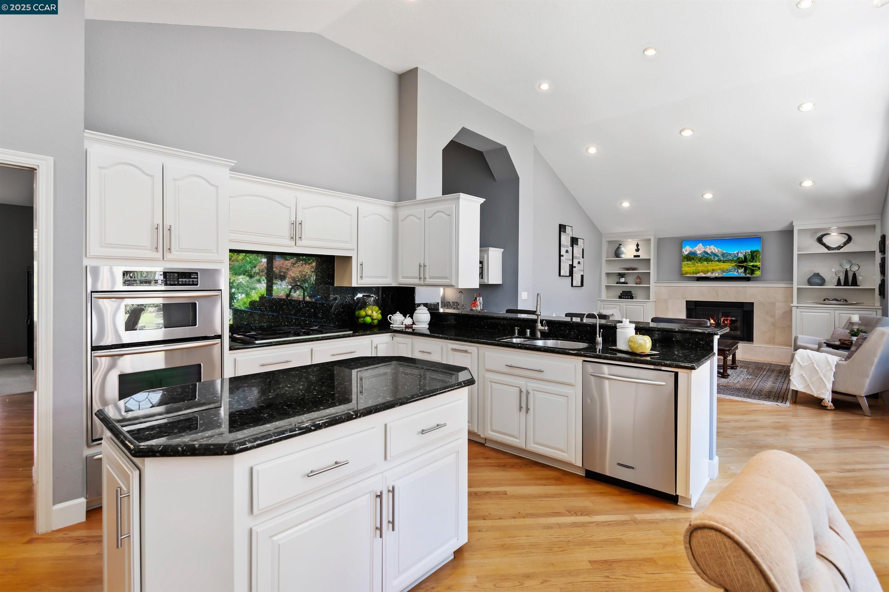 Detail Gallery Image 35 of 60 For 3100 Fox Creek Dr, Danville,  CA 94506 - 5 Beds | 3/1 Baths