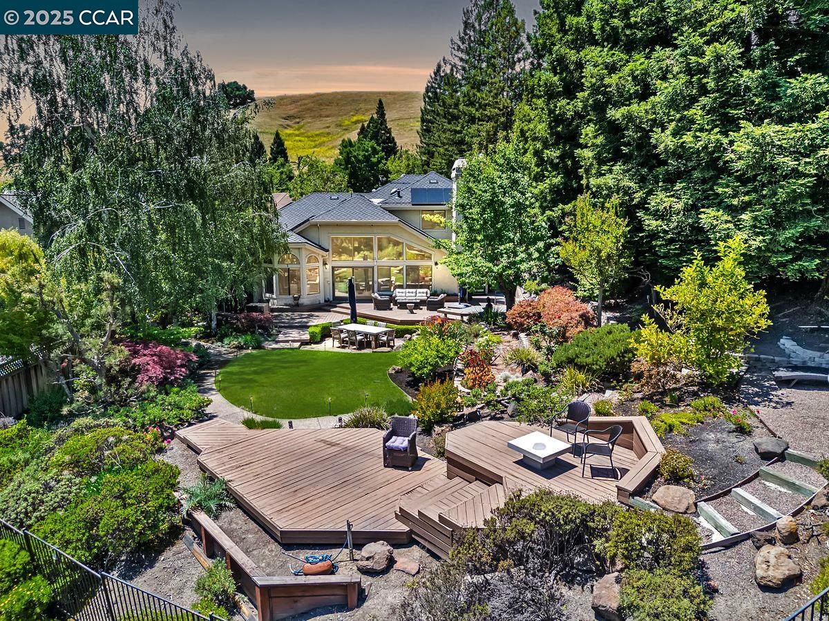 Detail Gallery Image 5 of 60 For 3100 Fox Creek Dr, Danville,  CA 94506 - 5 Beds | 3/1 Baths