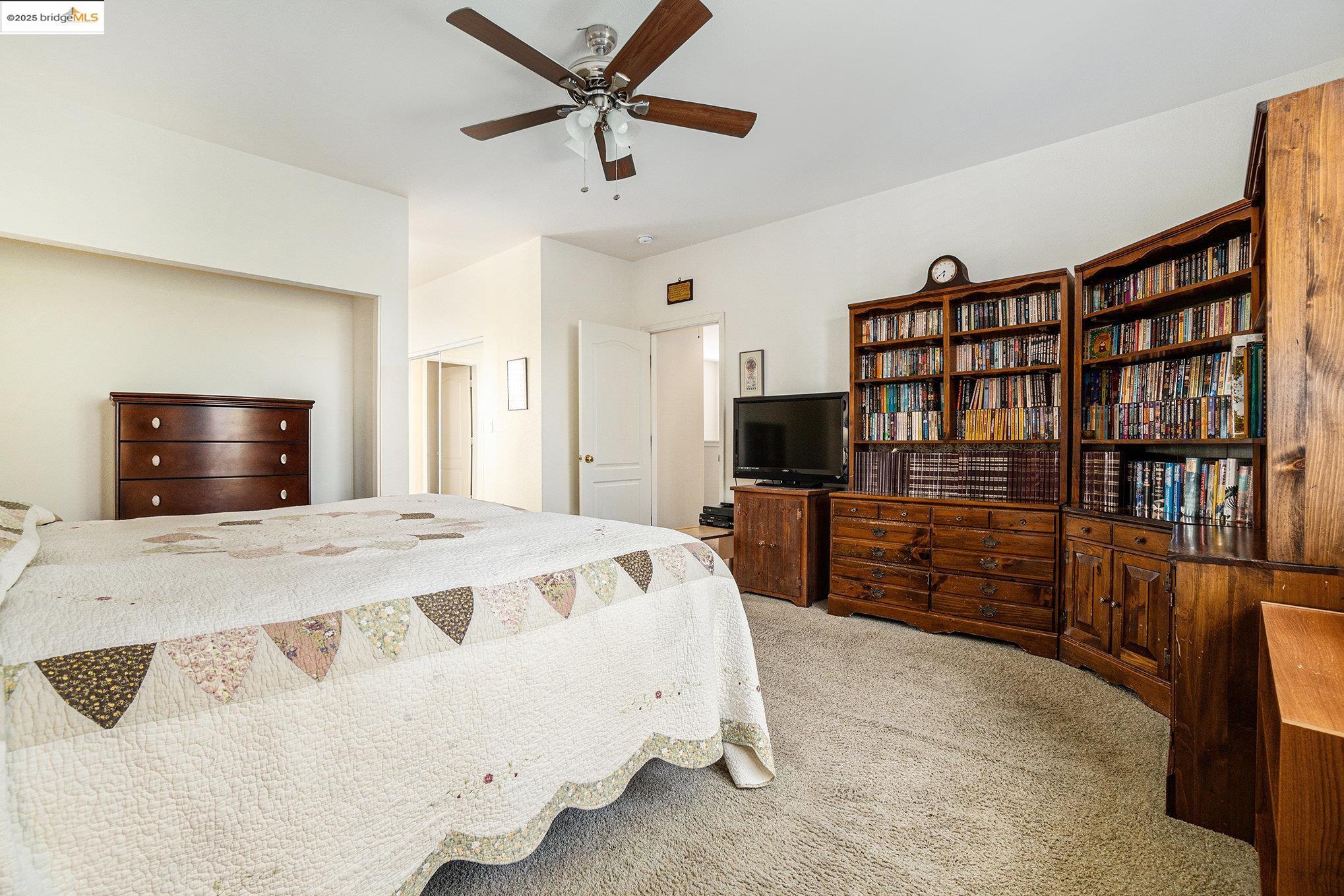 Detail Gallery Image 16 of 45 For 1919 Mount Conness Way, Antioch,  CA 94531 - 5 Beds | 3 Baths