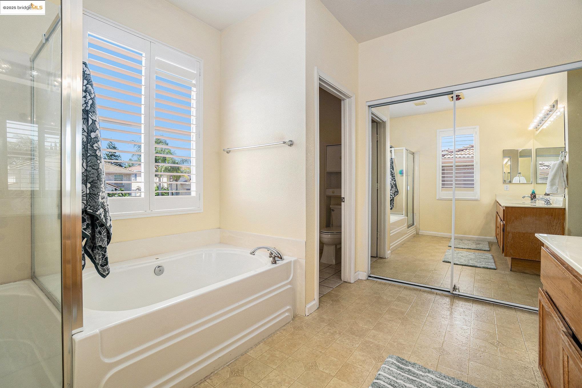 Detail Gallery Image 18 of 45 For 1919 Mount Conness Way, Antioch,  CA 94531 - 5 Beds | 3 Baths