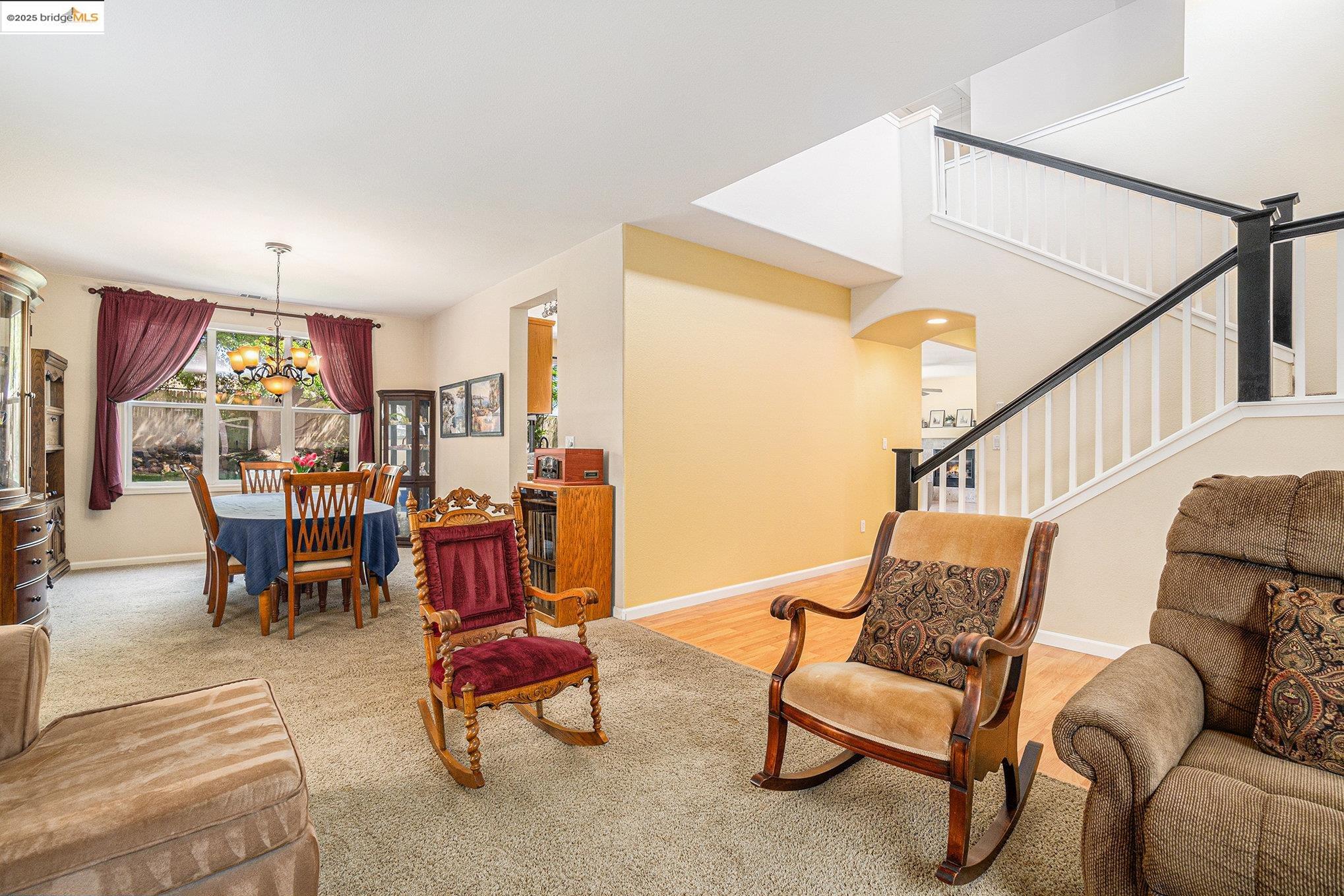 Detail Gallery Image 5 of 45 For 1919 Mount Conness Way, Antioch,  CA 94531 - 5 Beds | 3 Baths