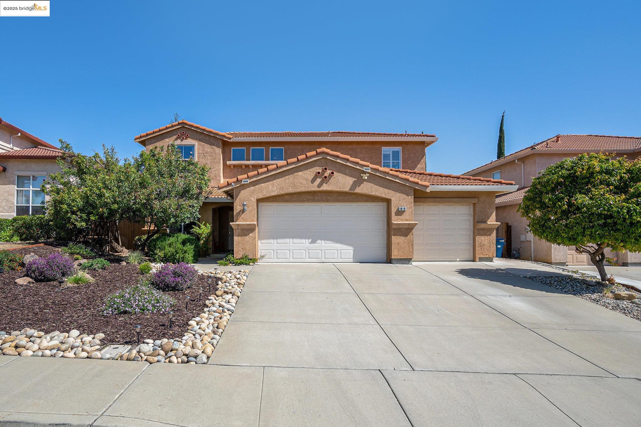Detail Gallery Image 43 of 45 For 1919 Mount Conness Way, Antioch,  CA 94531 - 5 Beds | 3 Baths