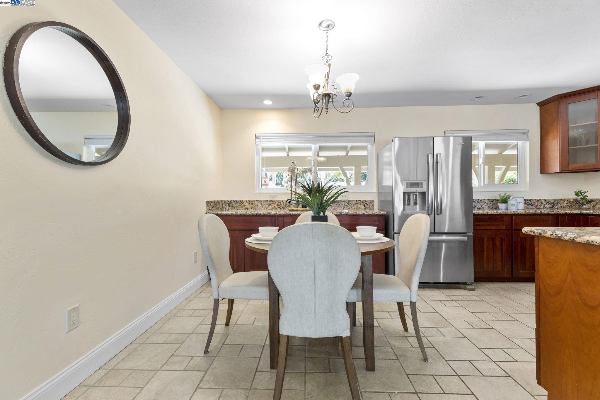 Detail Gallery Image 14 of 55 For 5420 Chapman Dr, Newark,  CA 94560 - 4 Beds | 2 Baths