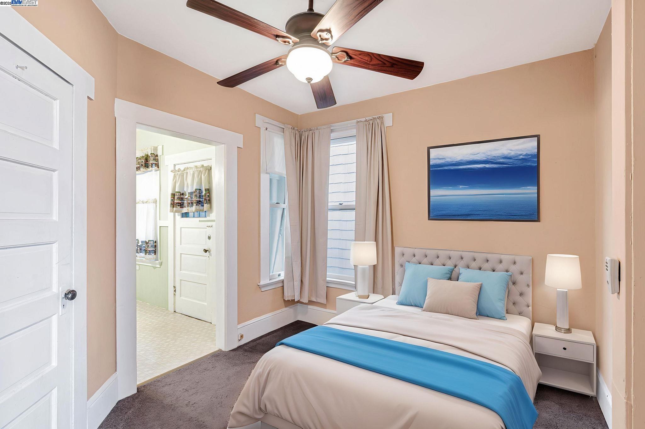 Detail Gallery Image 3 of 18 For 1540 16th Ave, Oakland,  CA 94606 - 2 Beds | 1 Baths