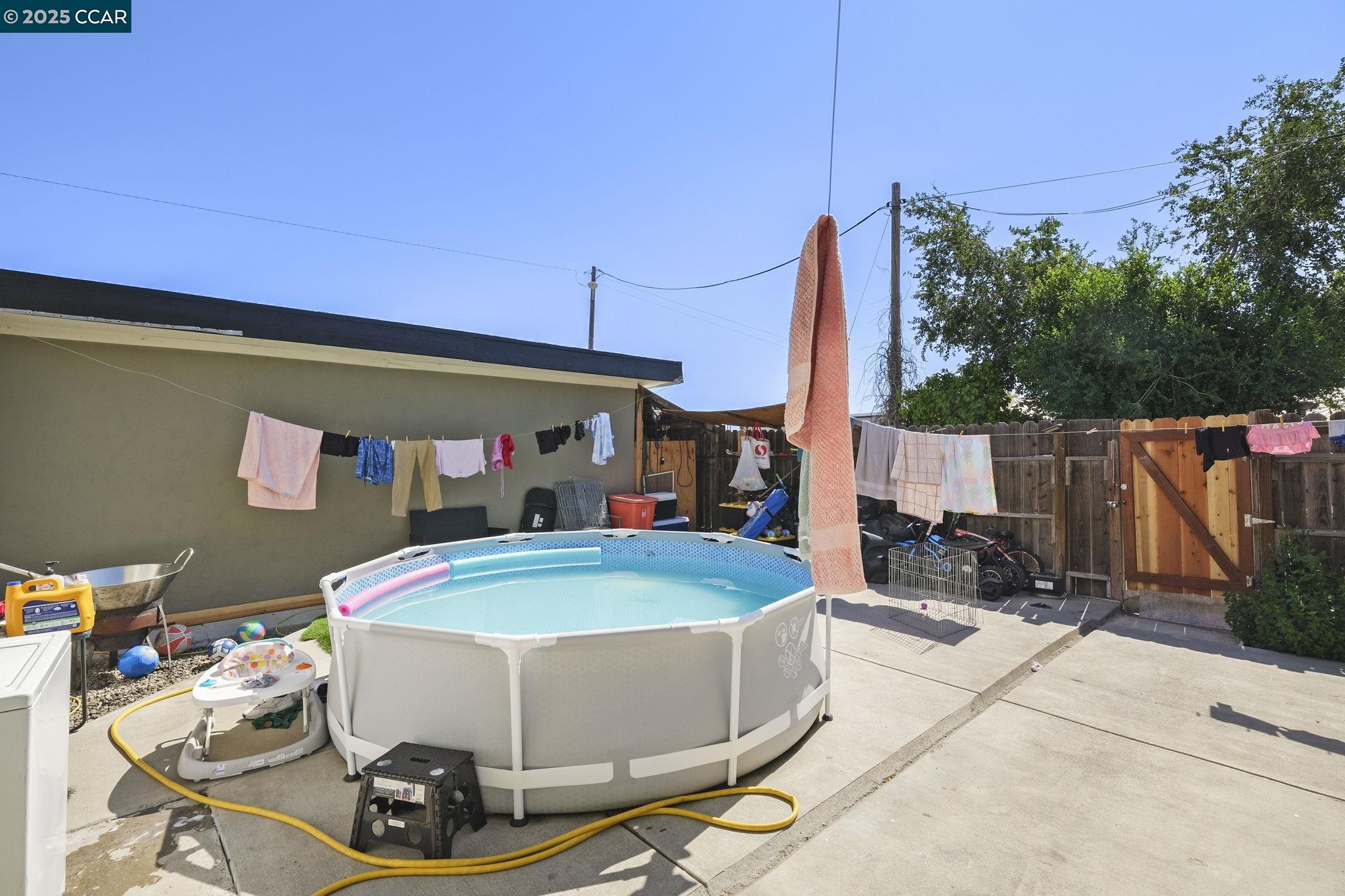 Detail Gallery Image 14 of 18 For 102 Alturas Ave, Pittsburg,  CA 94565 - – Beds | – Baths