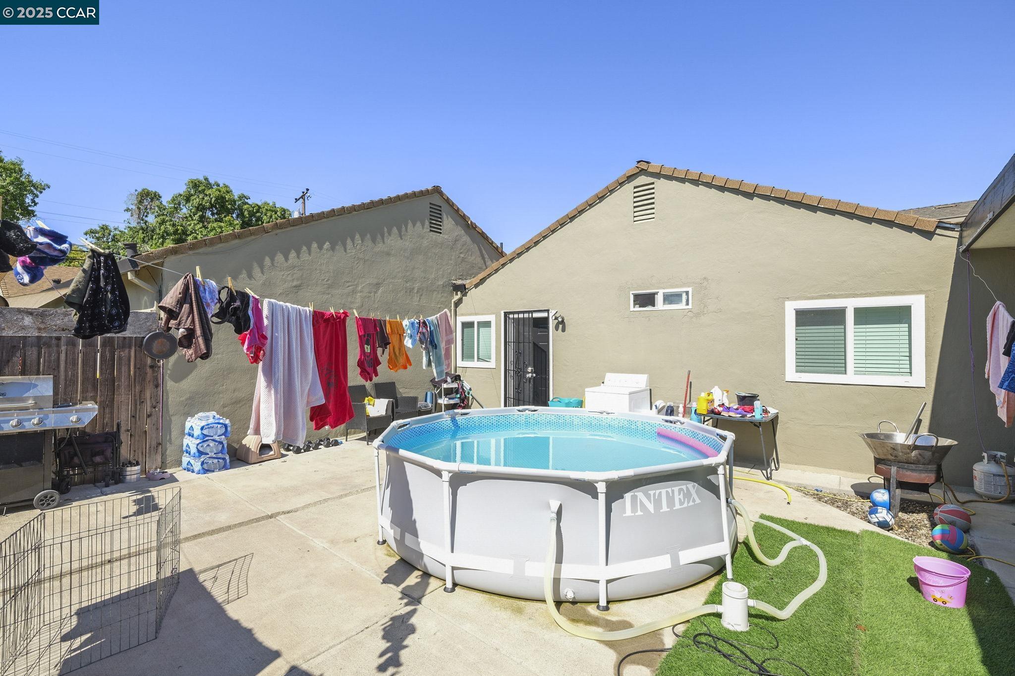 Detail Gallery Image 15 of 18 For 102 Alturas Ave, Pittsburg,  CA 94565 - – Beds | – Baths