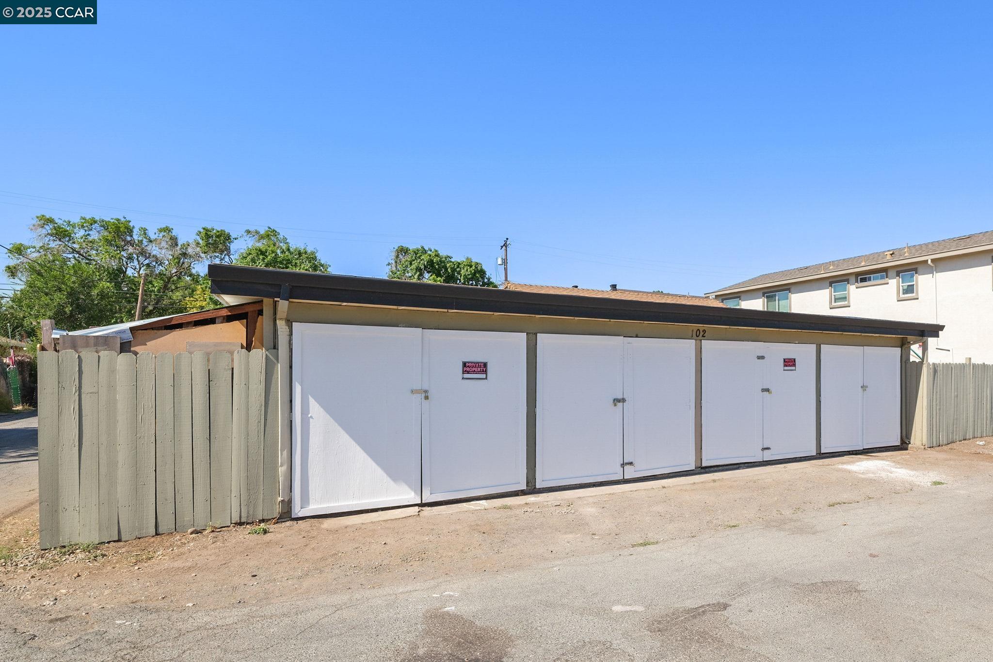 Detail Gallery Image 16 of 18 For 102 Alturas Ave, Pittsburg,  CA 94565 - – Beds | – Baths