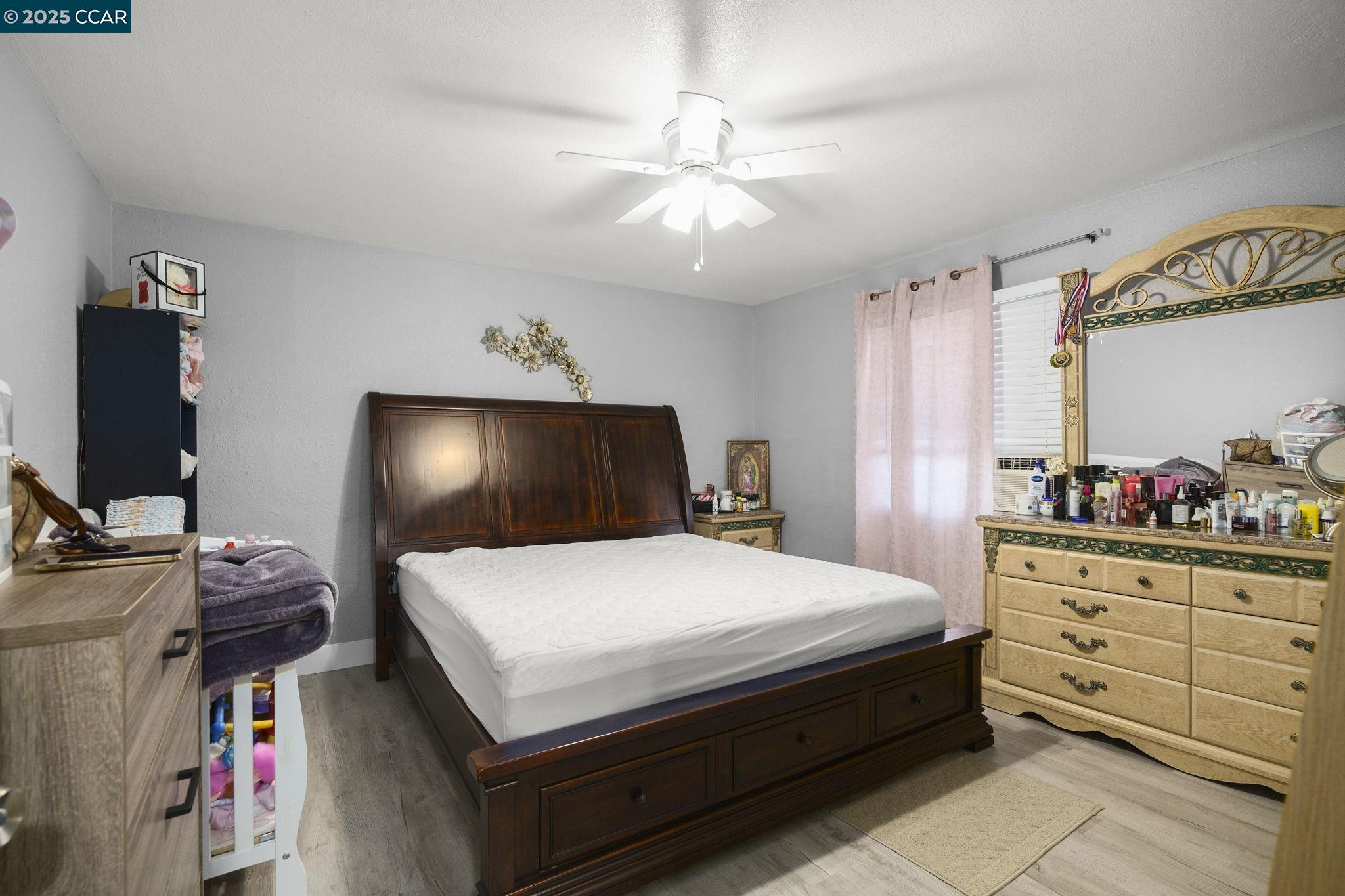 Detail Gallery Image 10 of 18 For 102 Alturas Ave, Pittsburg,  CA 94565 - – Beds | – Baths