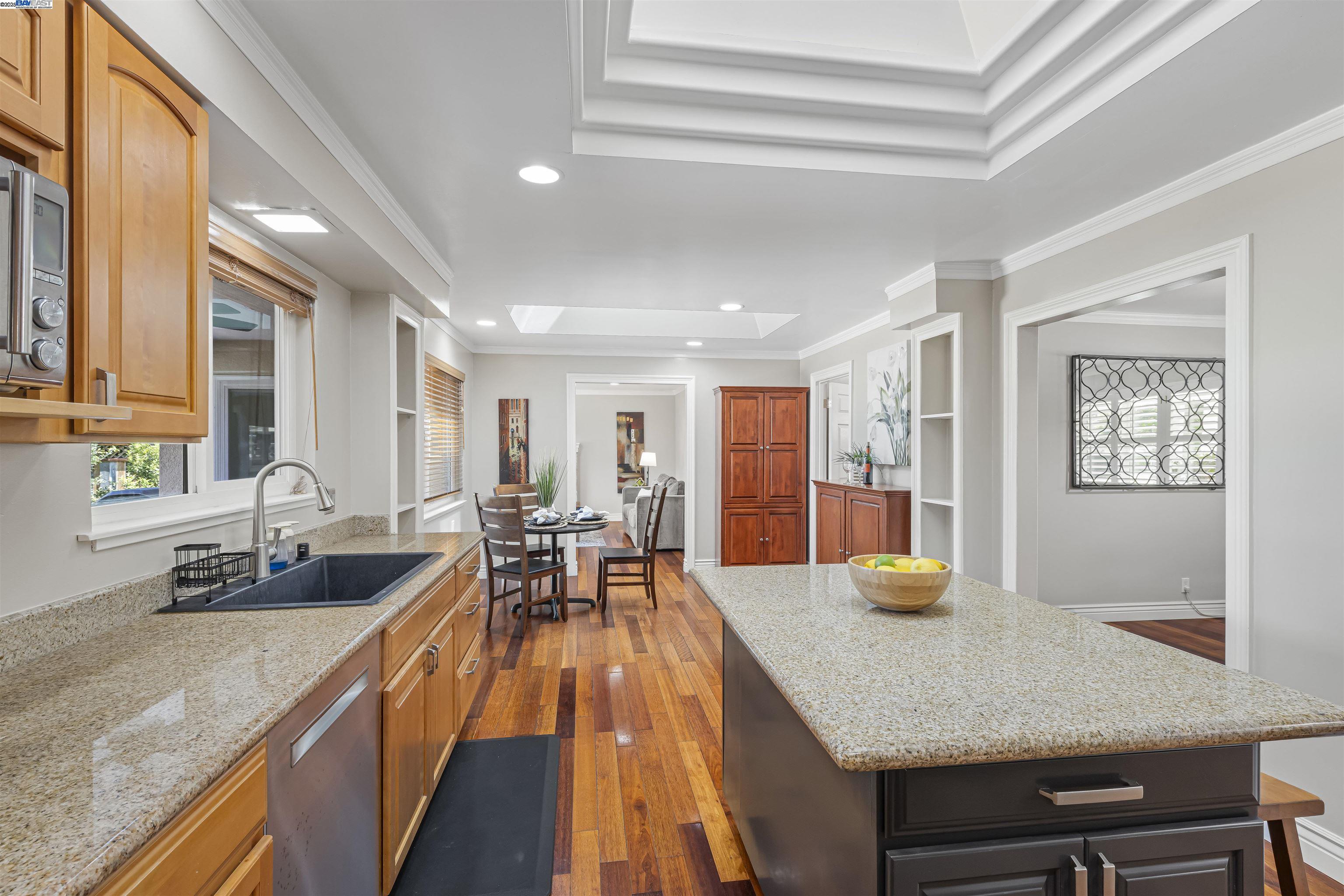 Detail Gallery Image 19 of 47 For 1834 Hicks, San Jose,  CA 95125 - 4 Beds | 3 Baths