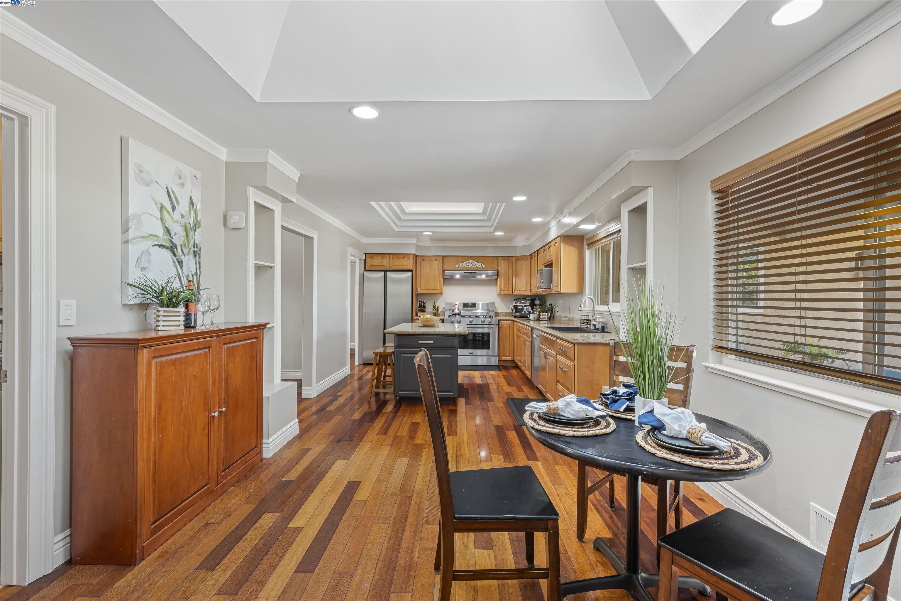 Detail Gallery Image 25 of 47 For 1834 Hicks, San Jose,  CA 95125 - 4 Beds | 3 Baths